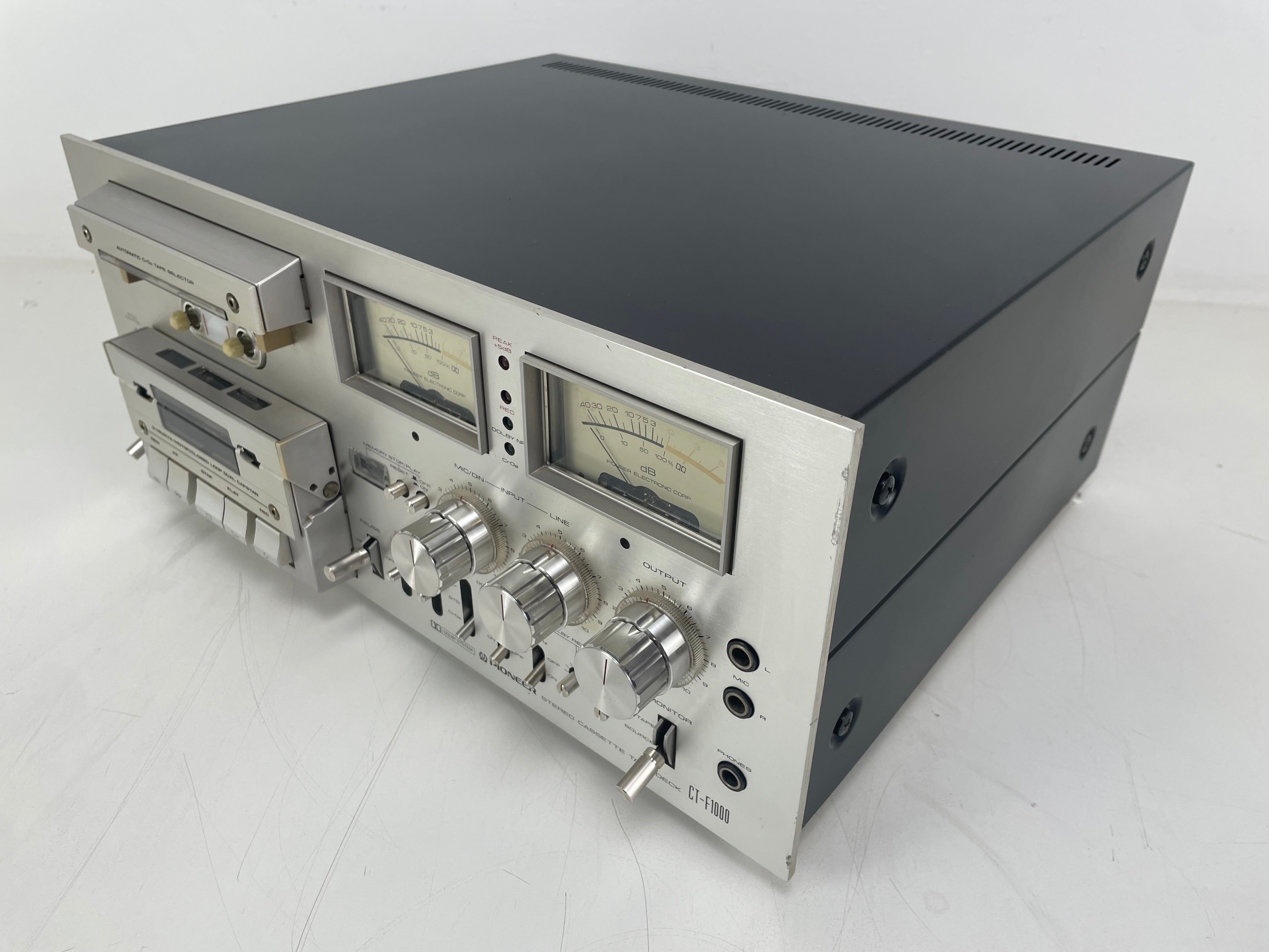 Pioneer - CT-F1000 - Stereo Cassette deck - Dual Capstan / 3-Head - Serviced (+ Schematics)