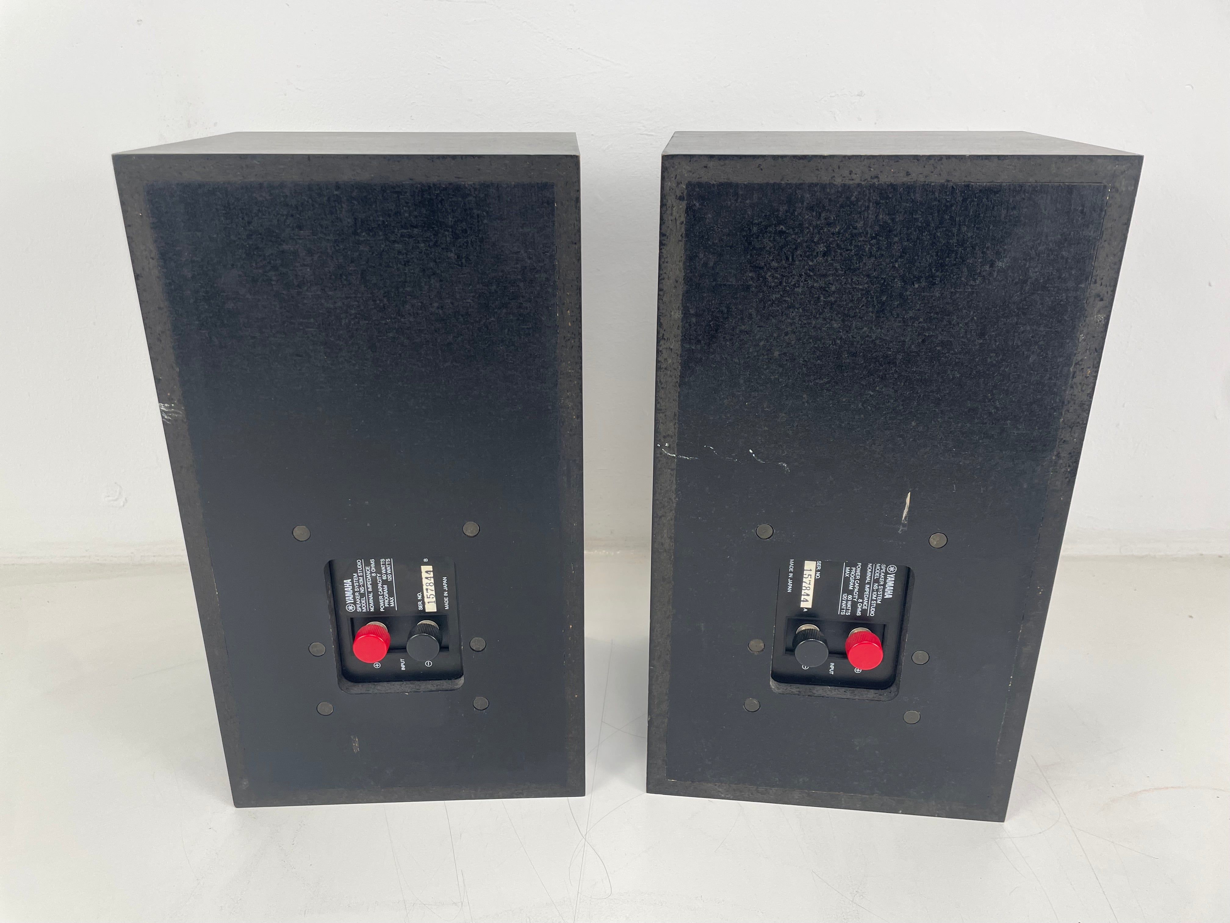 Yamaha - NS-10M - Passive Studio Monitor Set - 60Hz to 20kHz - 6 Ohm - Matched Pair