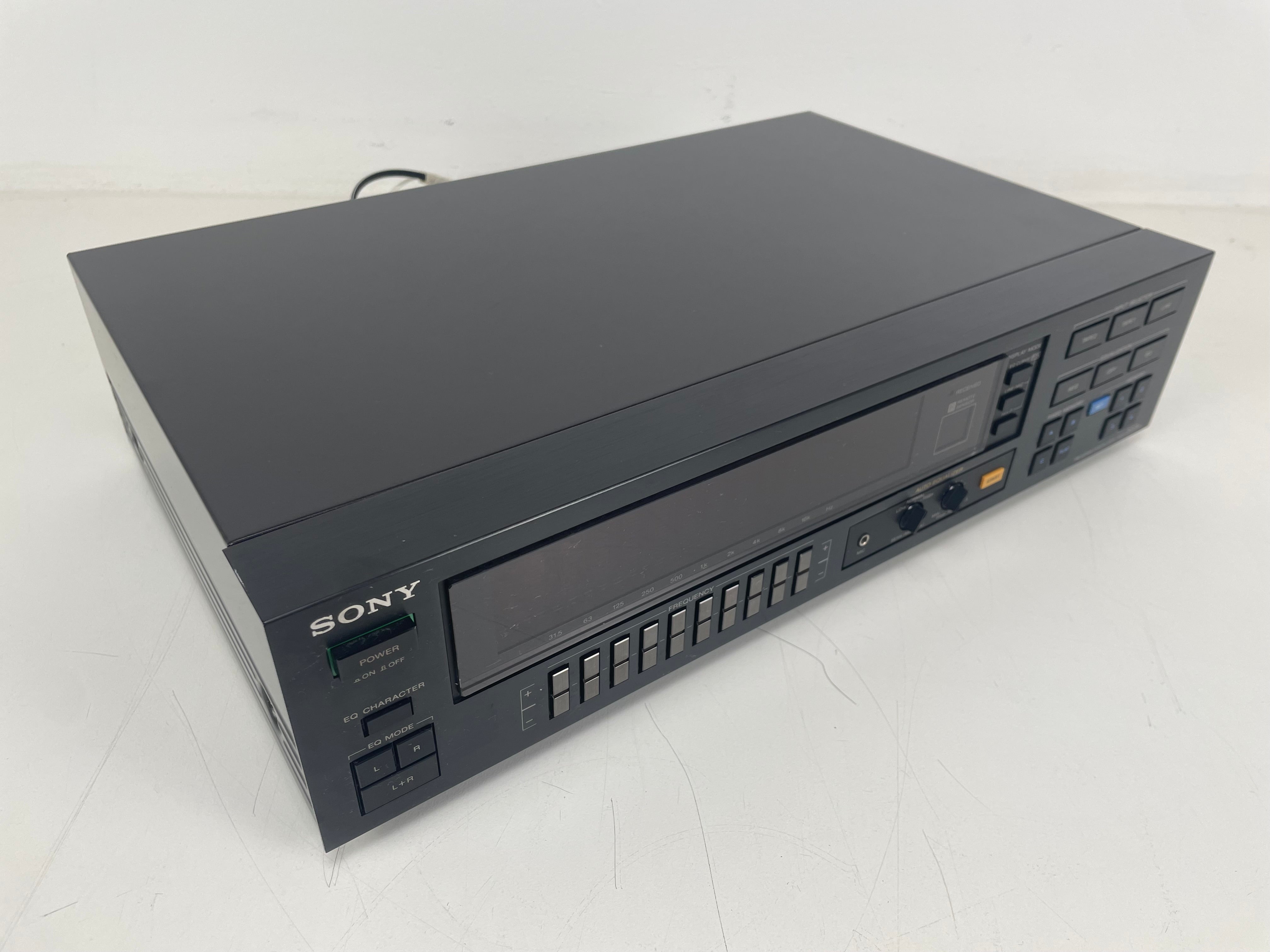 Sony SEQ-333ES - Programma-equalizer - Inclusief originele batterijen en afstandsbediening