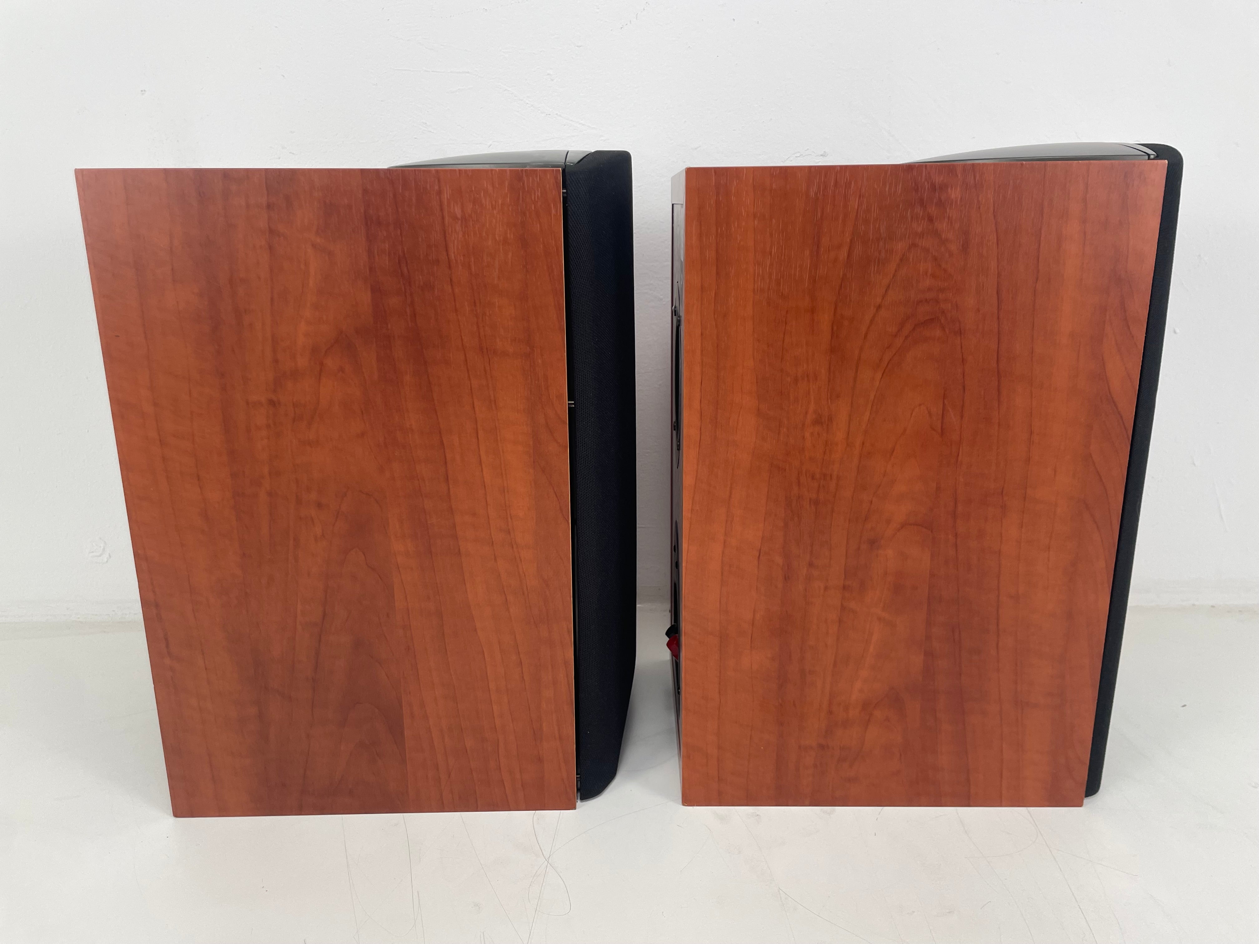 Klipsch - Synergy B3 - Speakers - Bookshelf - Matched Pair