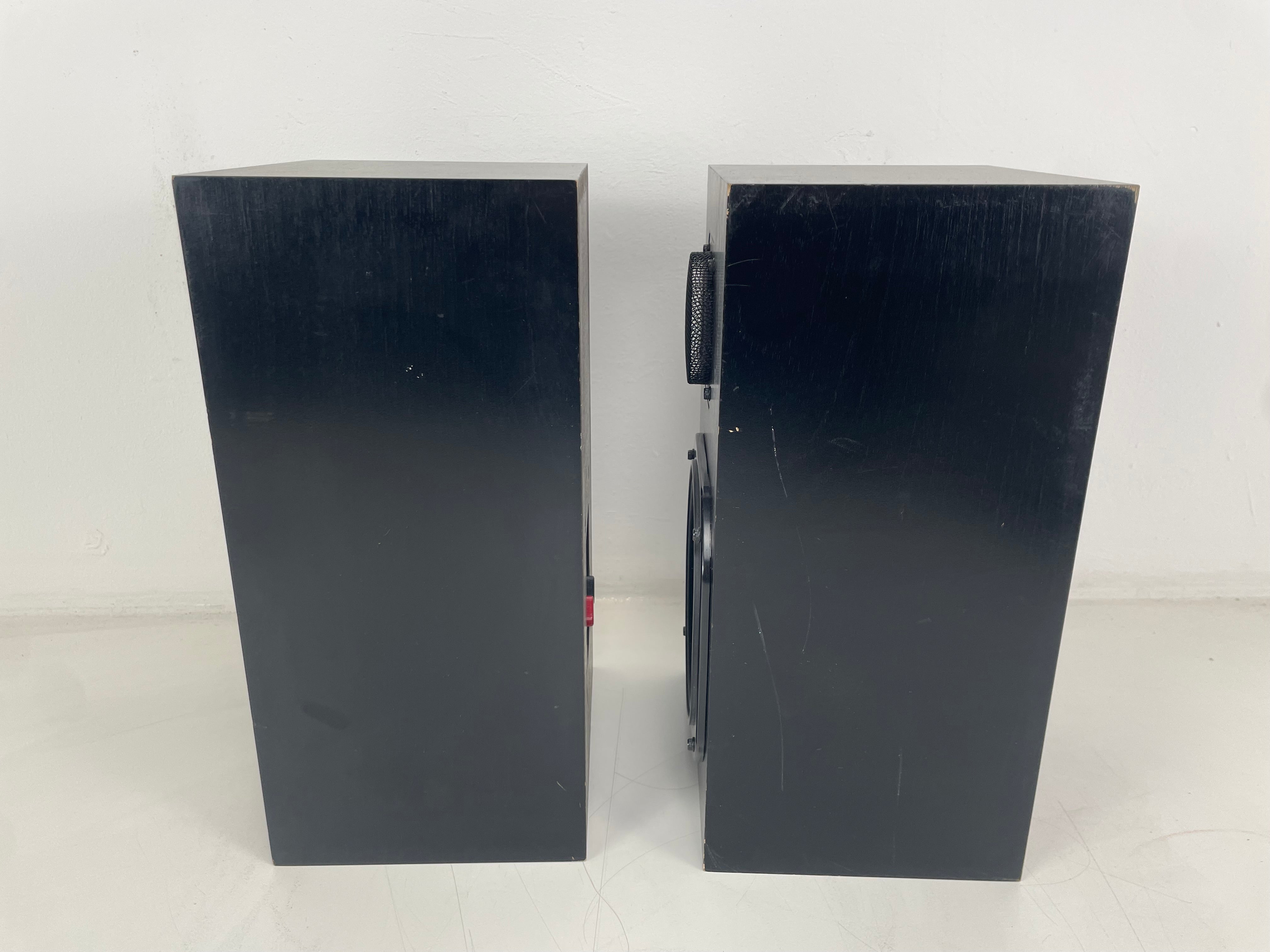Yamaha - NS-10M - Passive Studio Monitor Set - 60Hz to 20kHz - 6 Ohm - Matched Pair