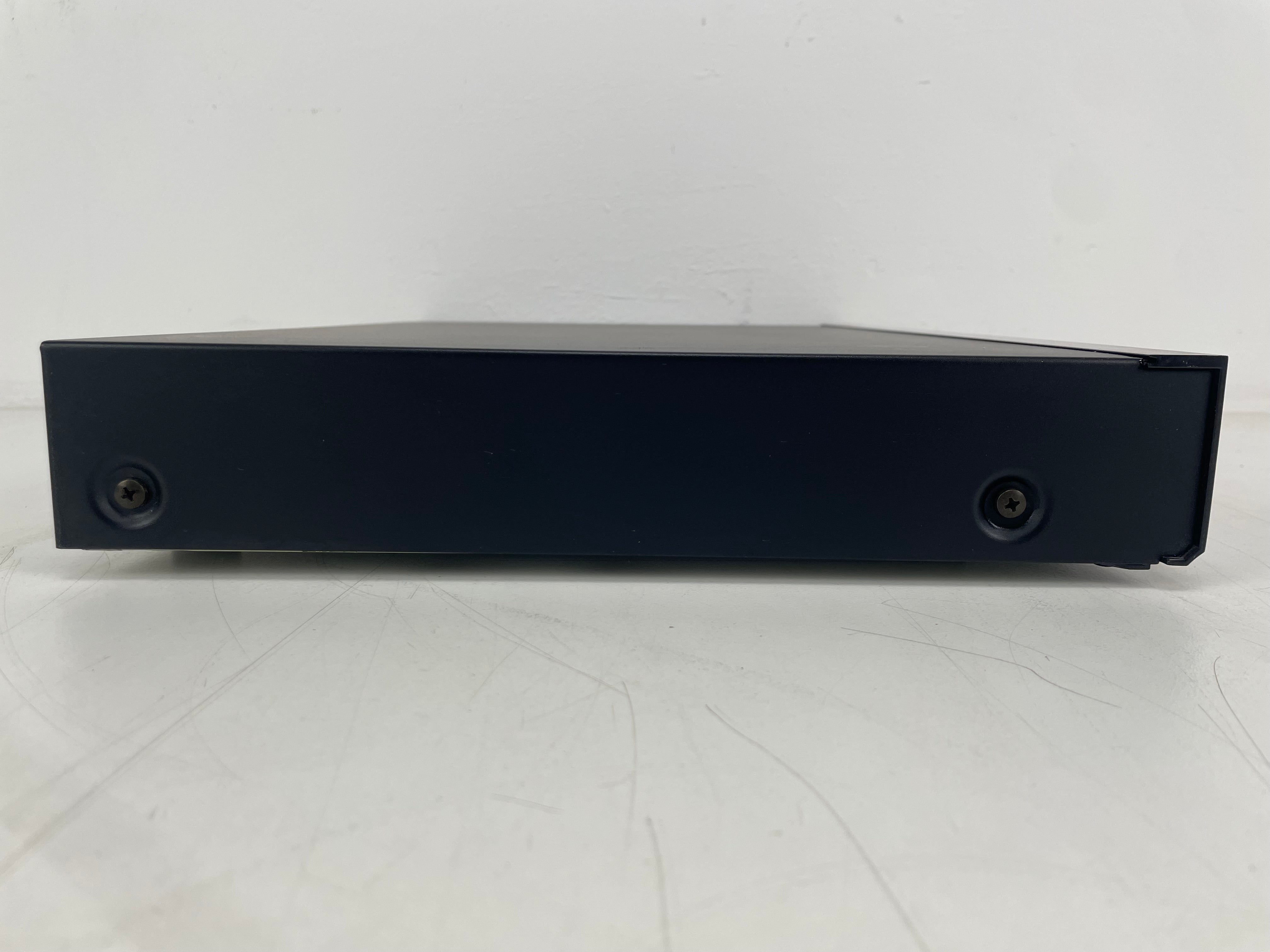 Kenwood - T2 - Tuner - Quartz Synthezised