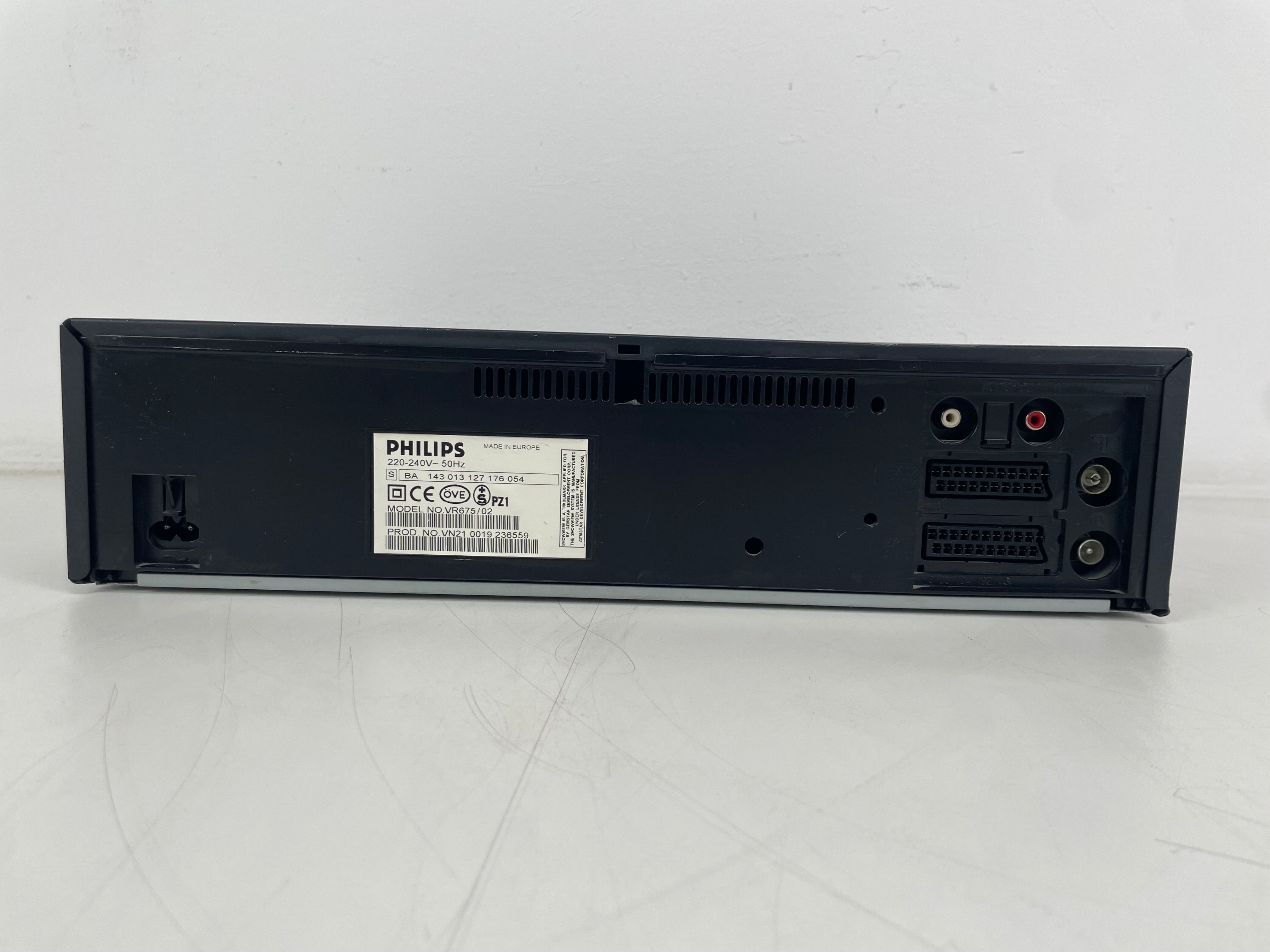 Philips - VR 675 - 6-Head - VHS (PAL) HQ - Video Cassette Recorder - Serviced