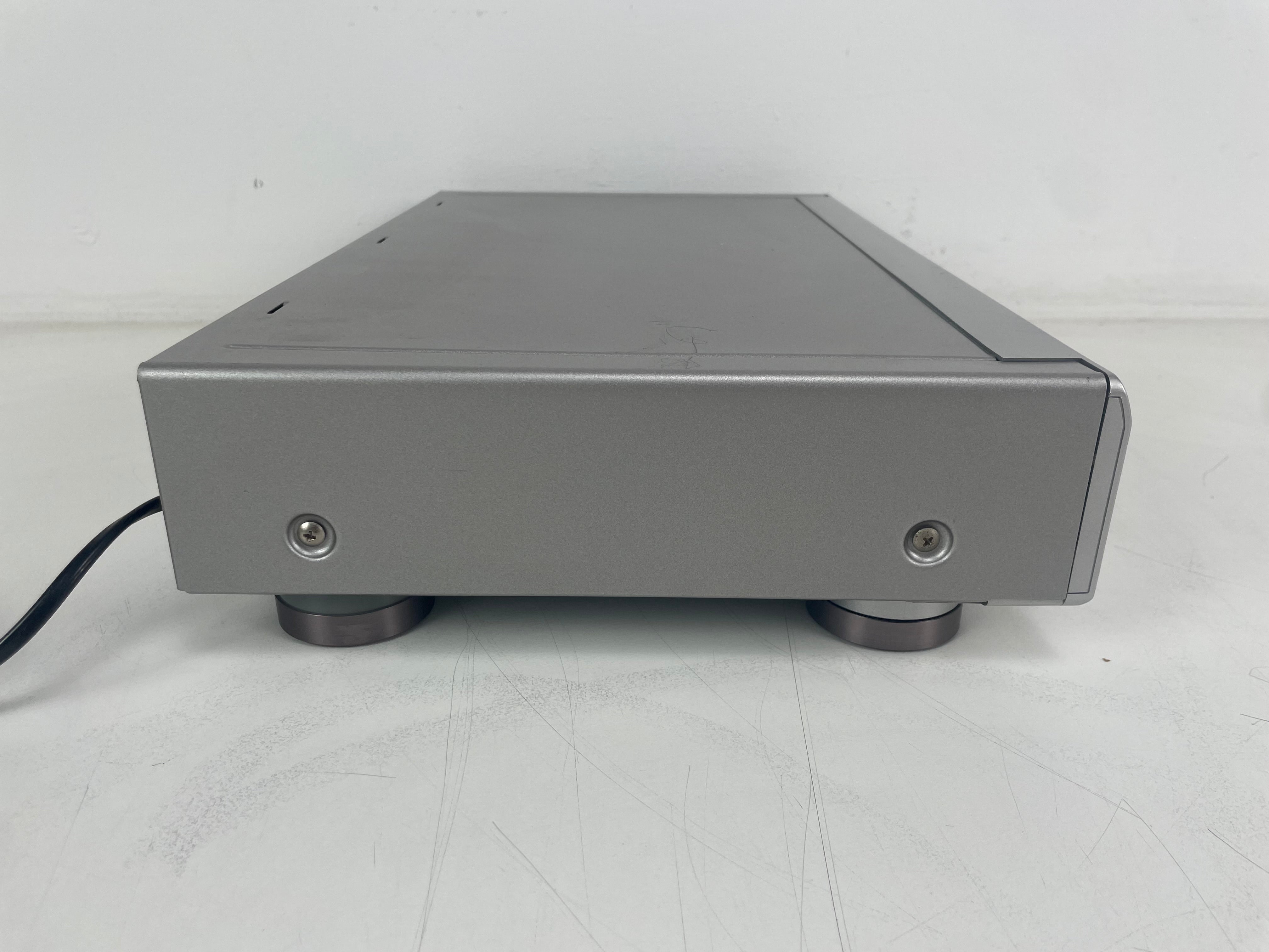 Sony - CDP-XE510 - CD-Player - Inc. Remote
