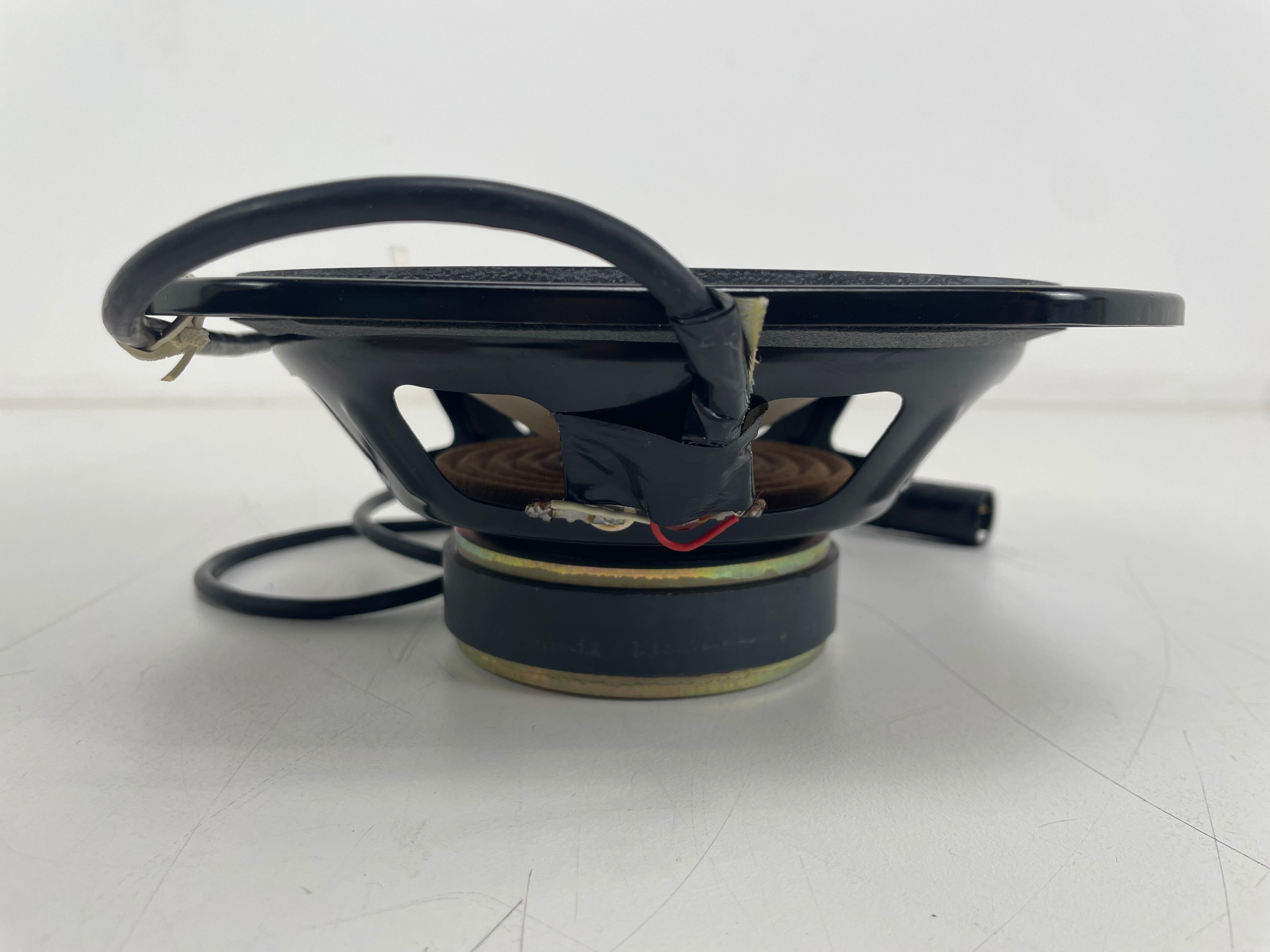 Yamaha - NS10 original woofer -  Subkick - Microphone