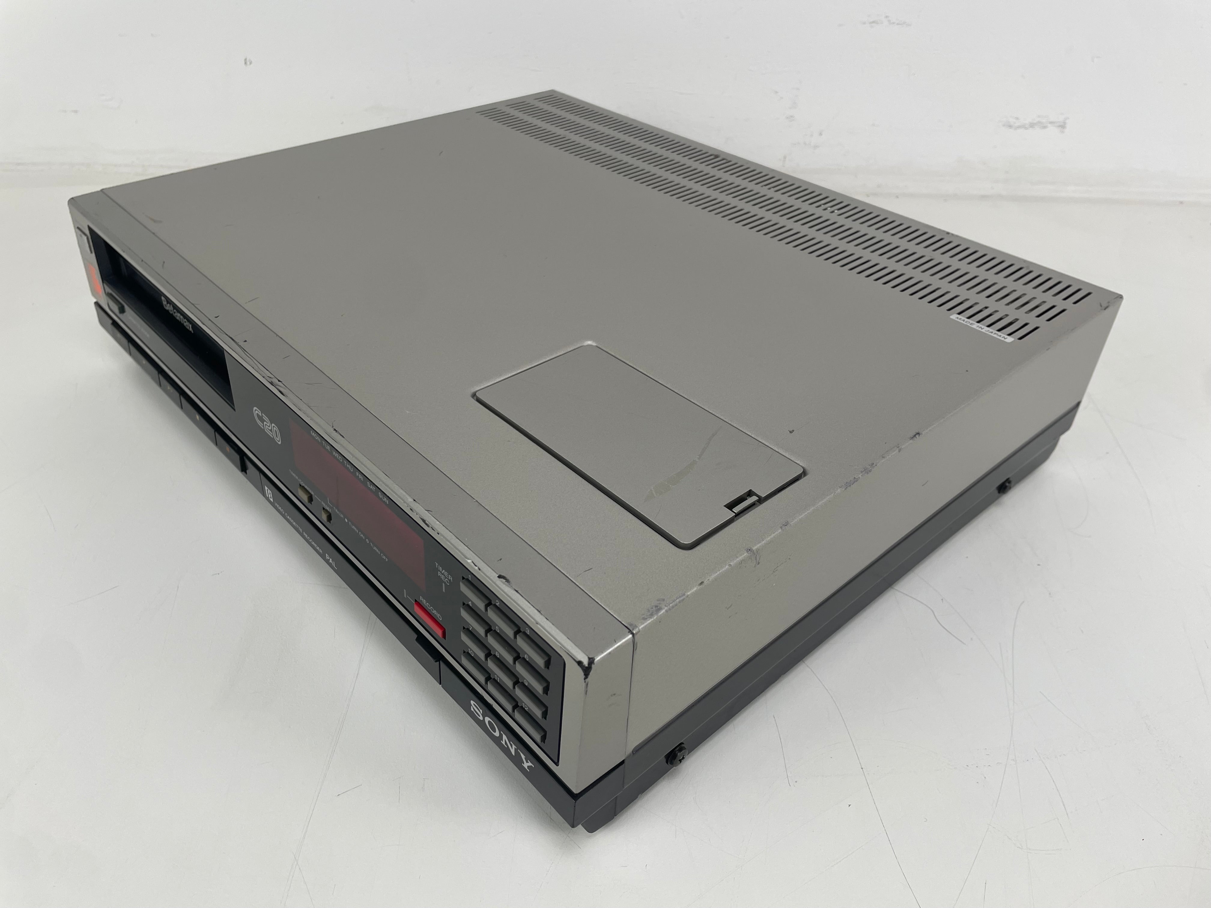 Sony - SLC20E - Betamax - Video Cassette Recorder - Serviced (Recapped/Repaired)