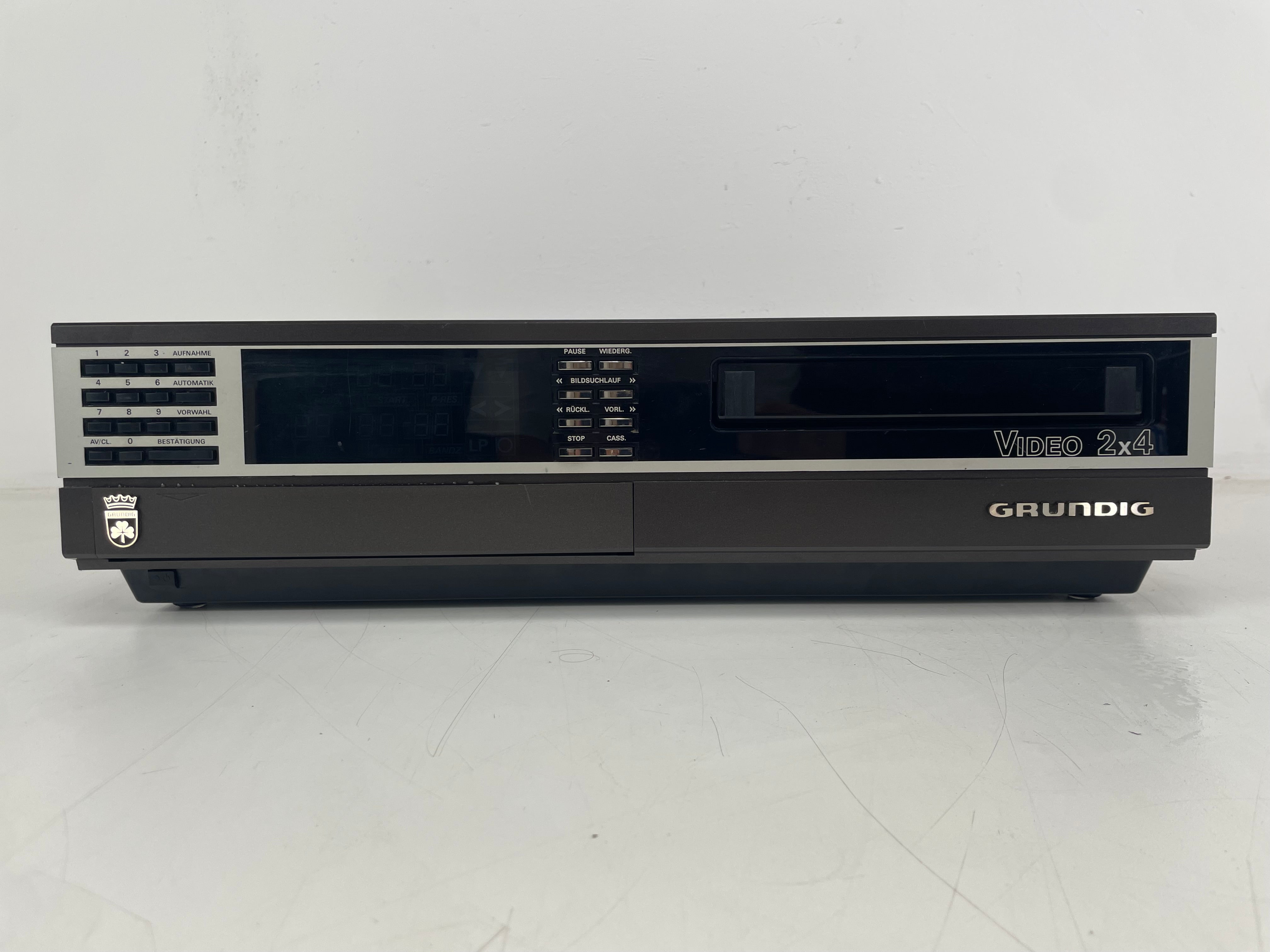 Grundig 2000a Video 2x4 – Video2000 – Video Cassette Recorder – Serviced (Recapped/Repaired)