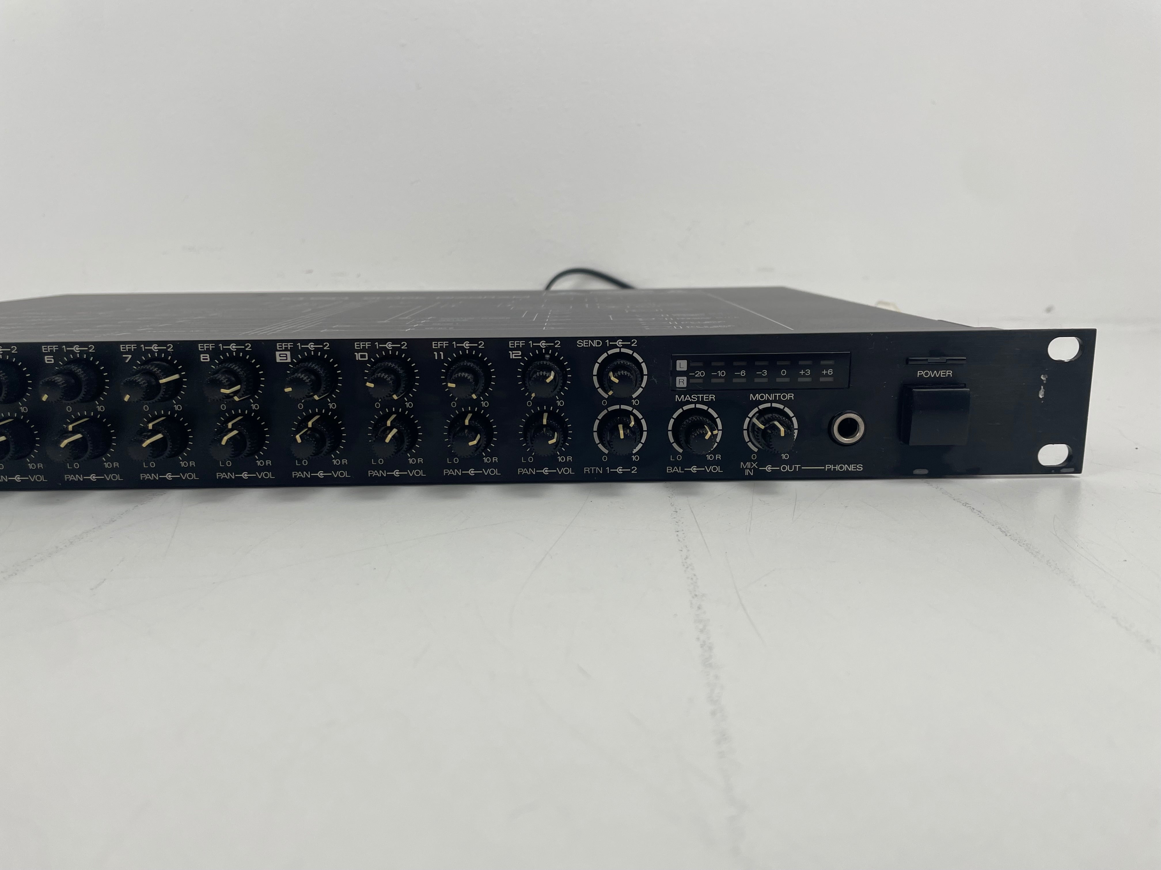 Roland - M-120 Line Mixer - 12 Channels