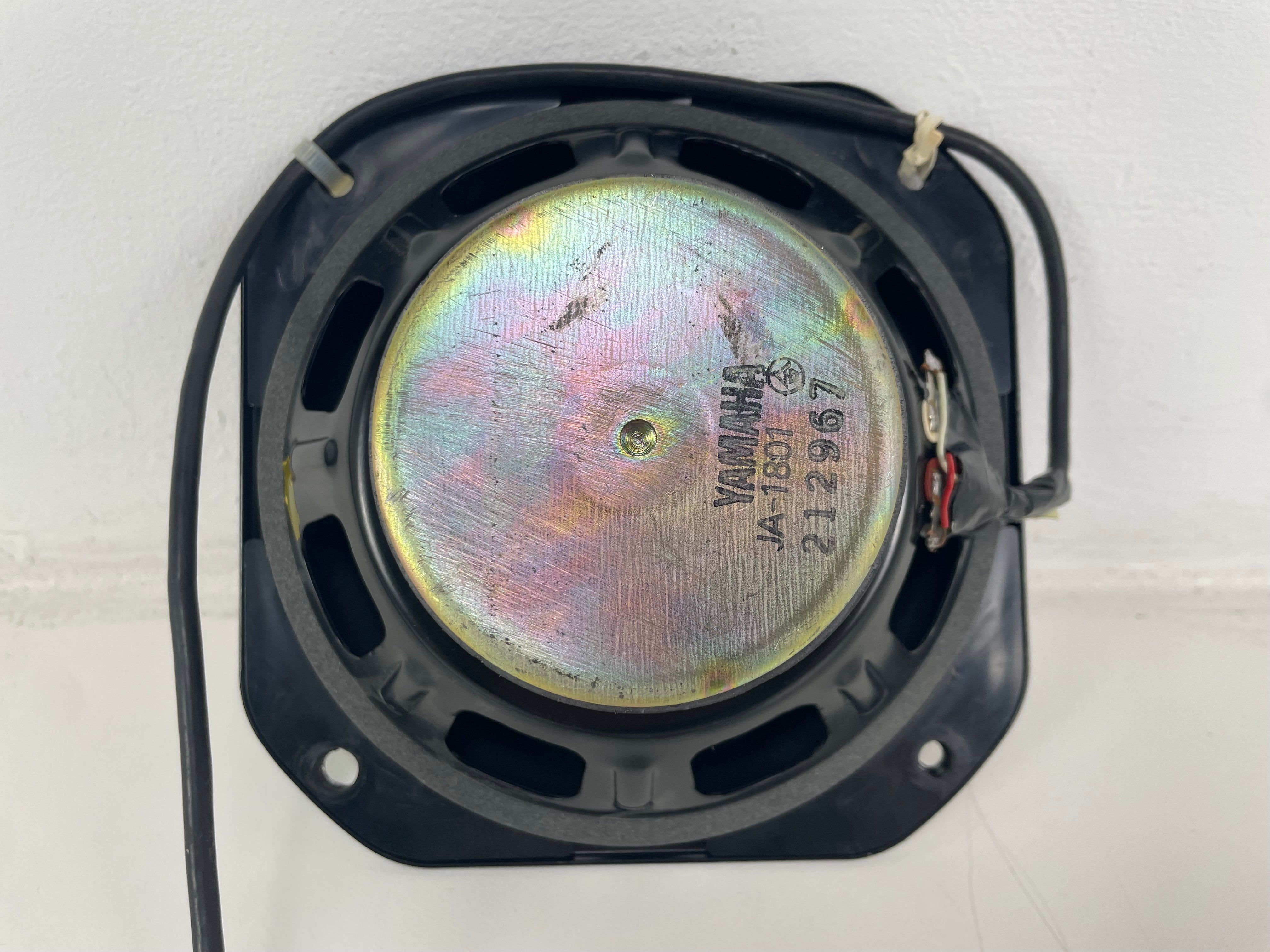 Yamaha - NS10 original woofer -  Subkick - Microphone