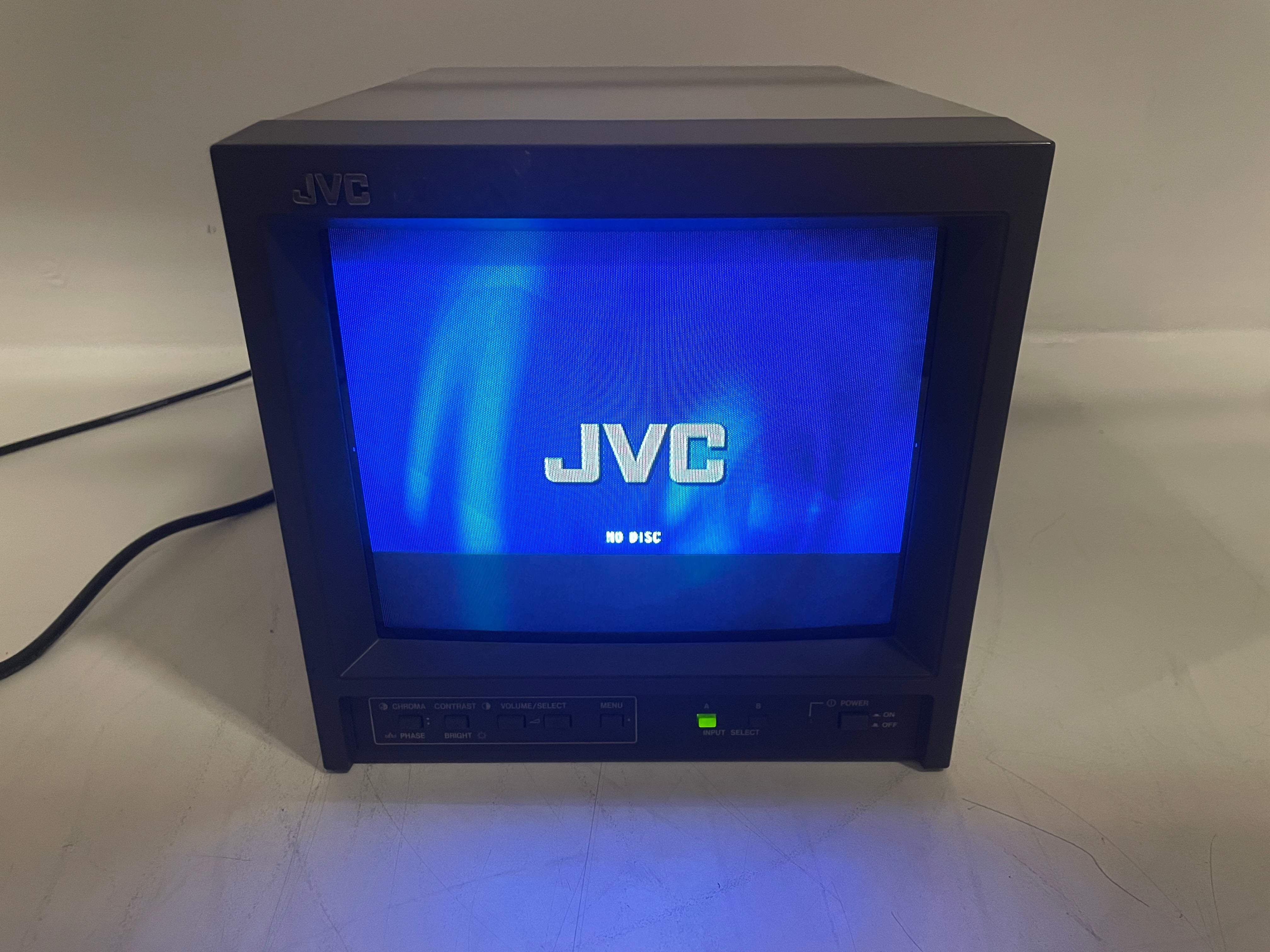 JVC - TM-A101G(E) - Portable CRT Monitor