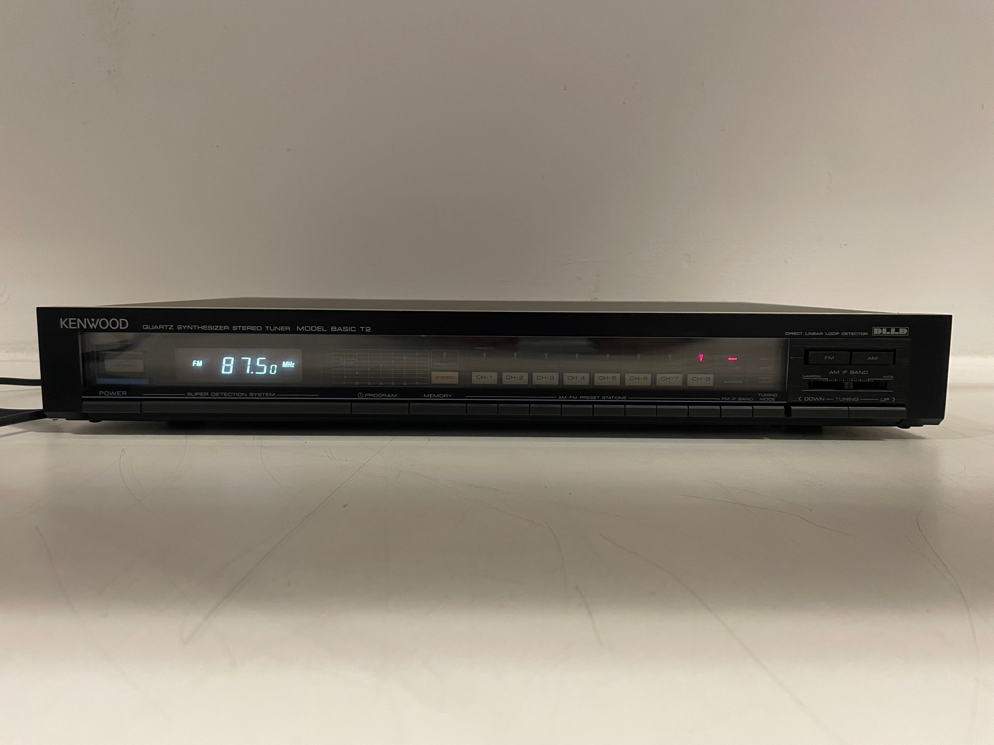 Kenwood - T2 - Tuner - Quartz Synthezised