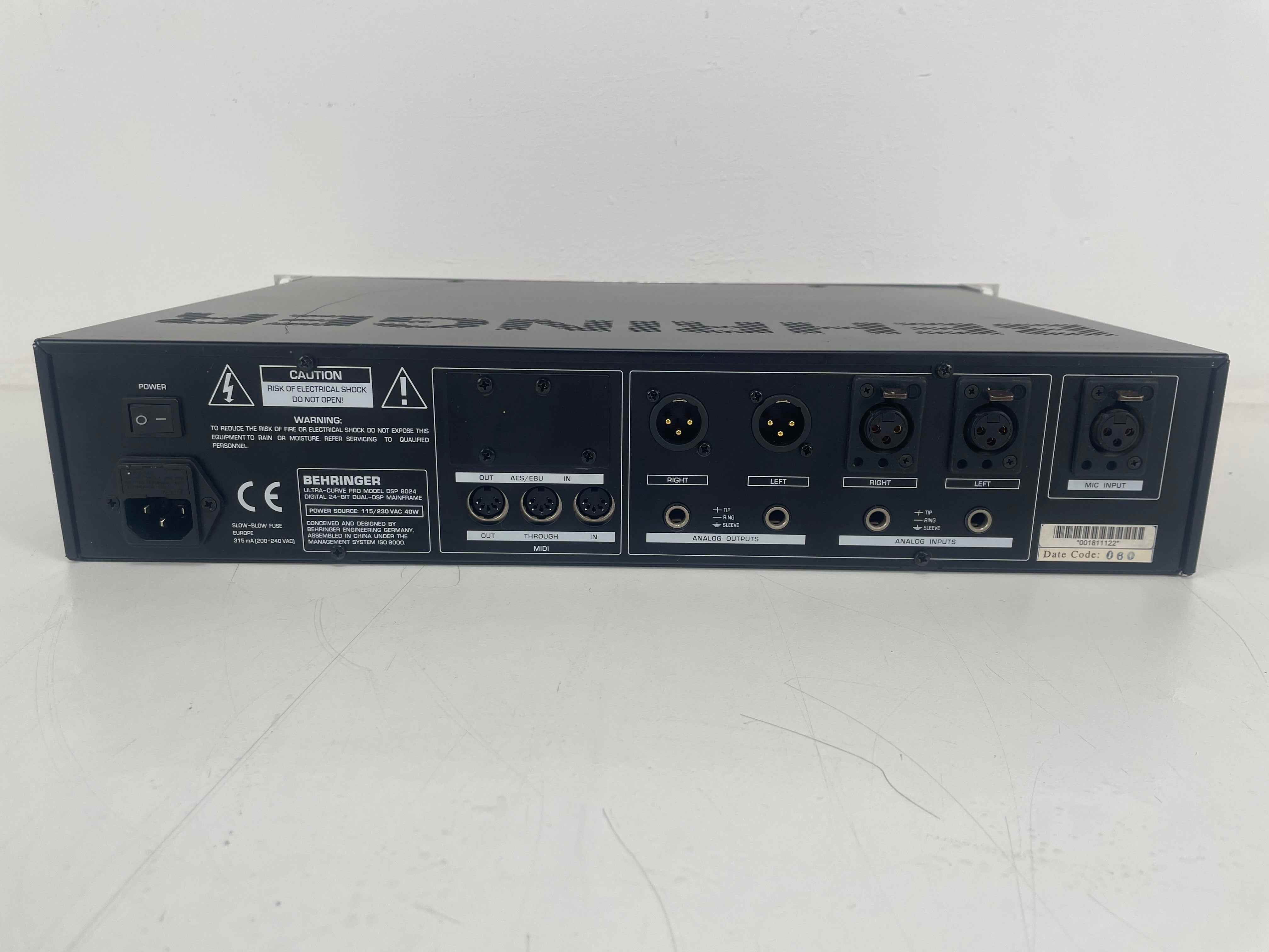 Behringer - Ultra-Curve Pro - DSP8024 - High Density Converter