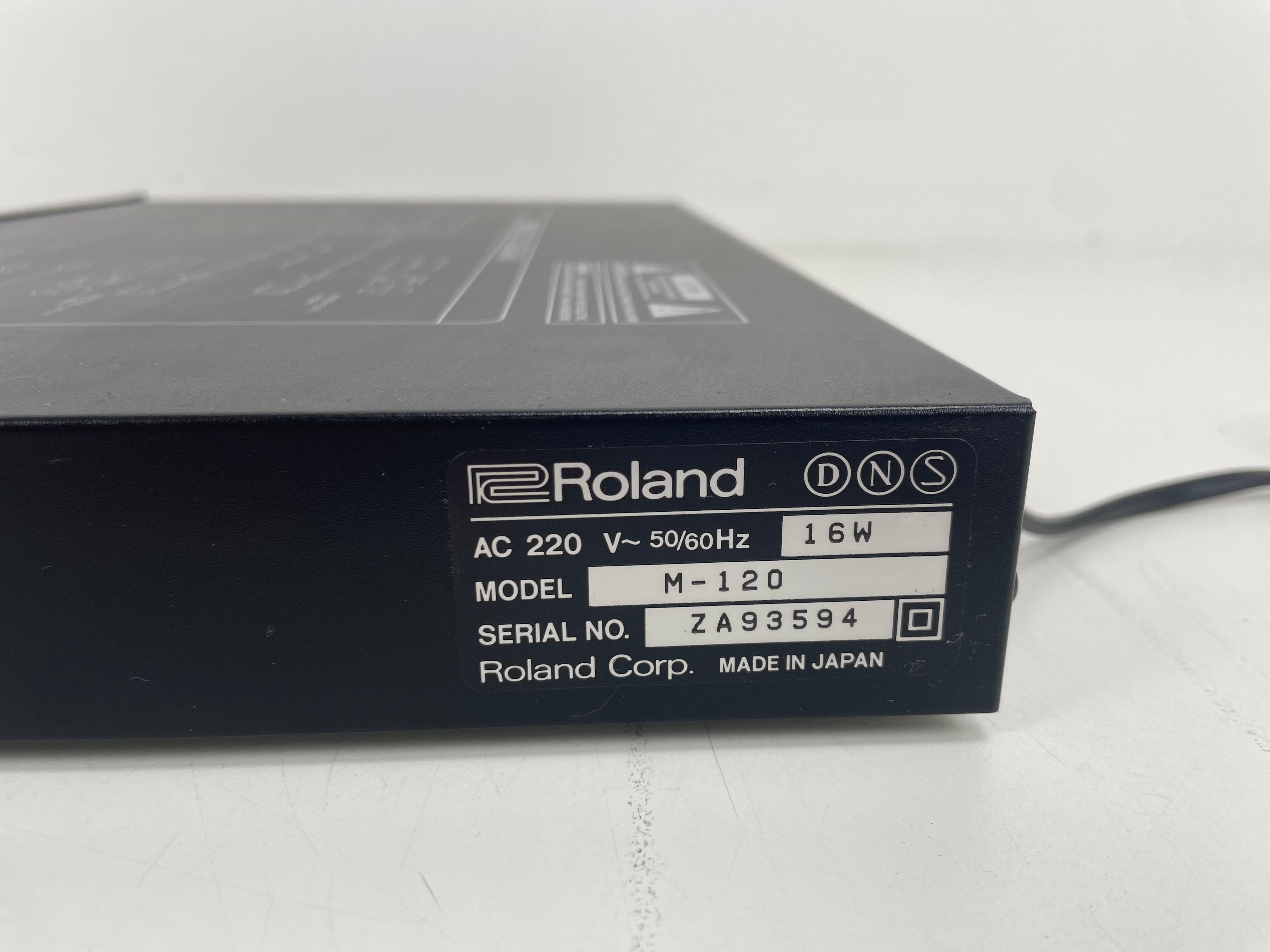 Roland - M-120 Line Mixer - 12 Channels