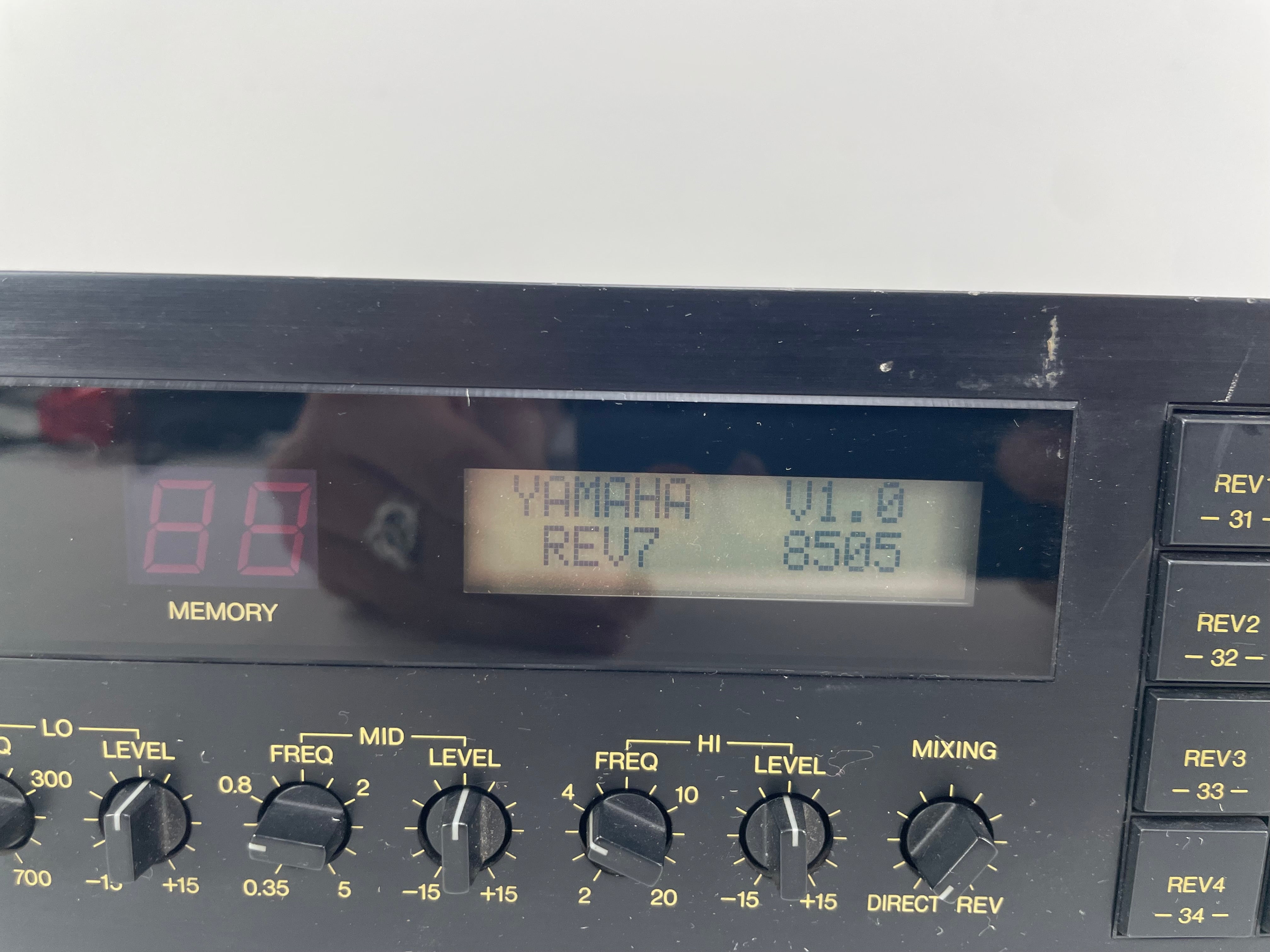Yamaha - REV7 - V1.0 8505 - Digital Reverberator - Effects Processor
