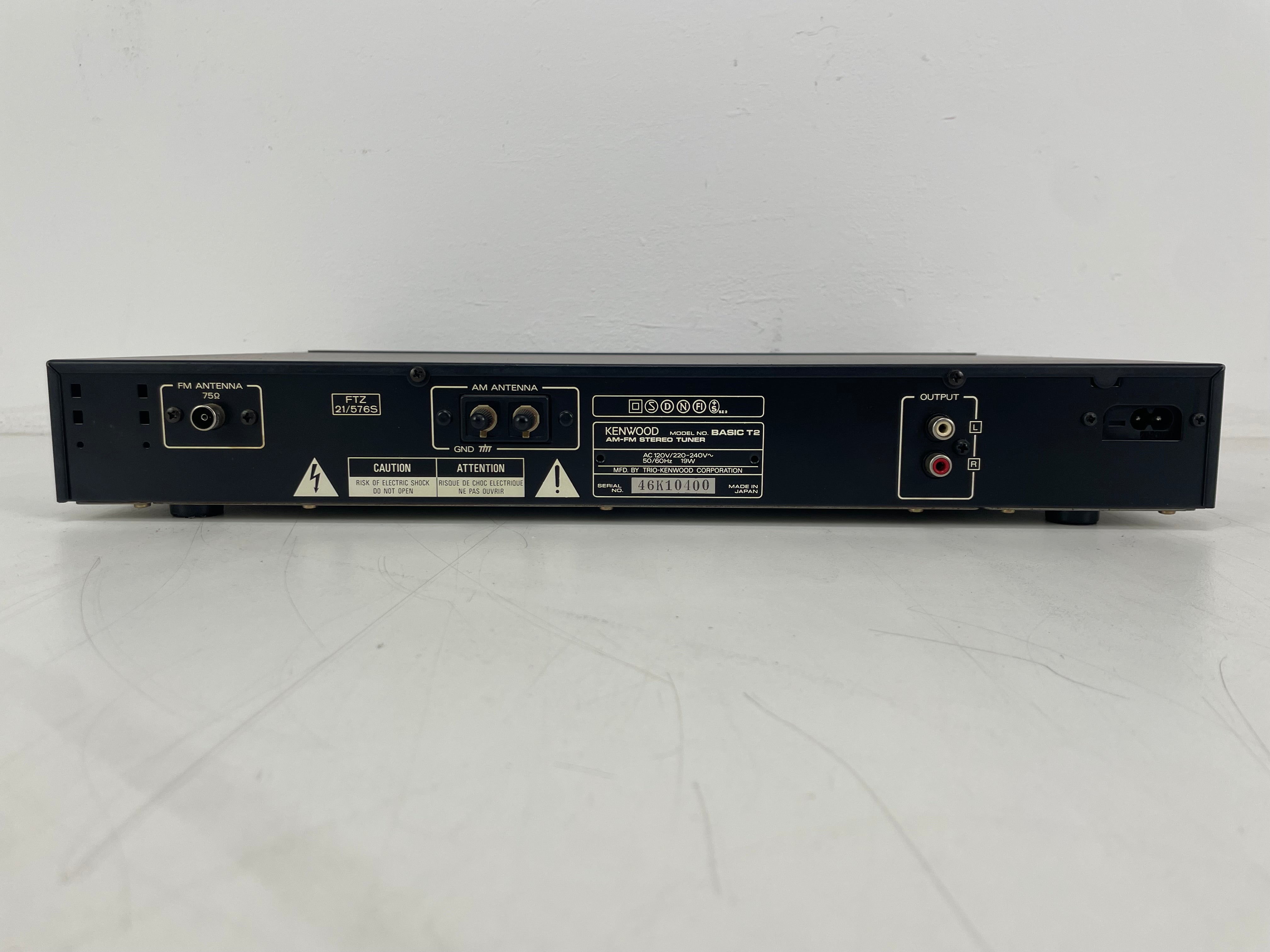 Kenwood - T2 - Tuner - Quartz Synthezised