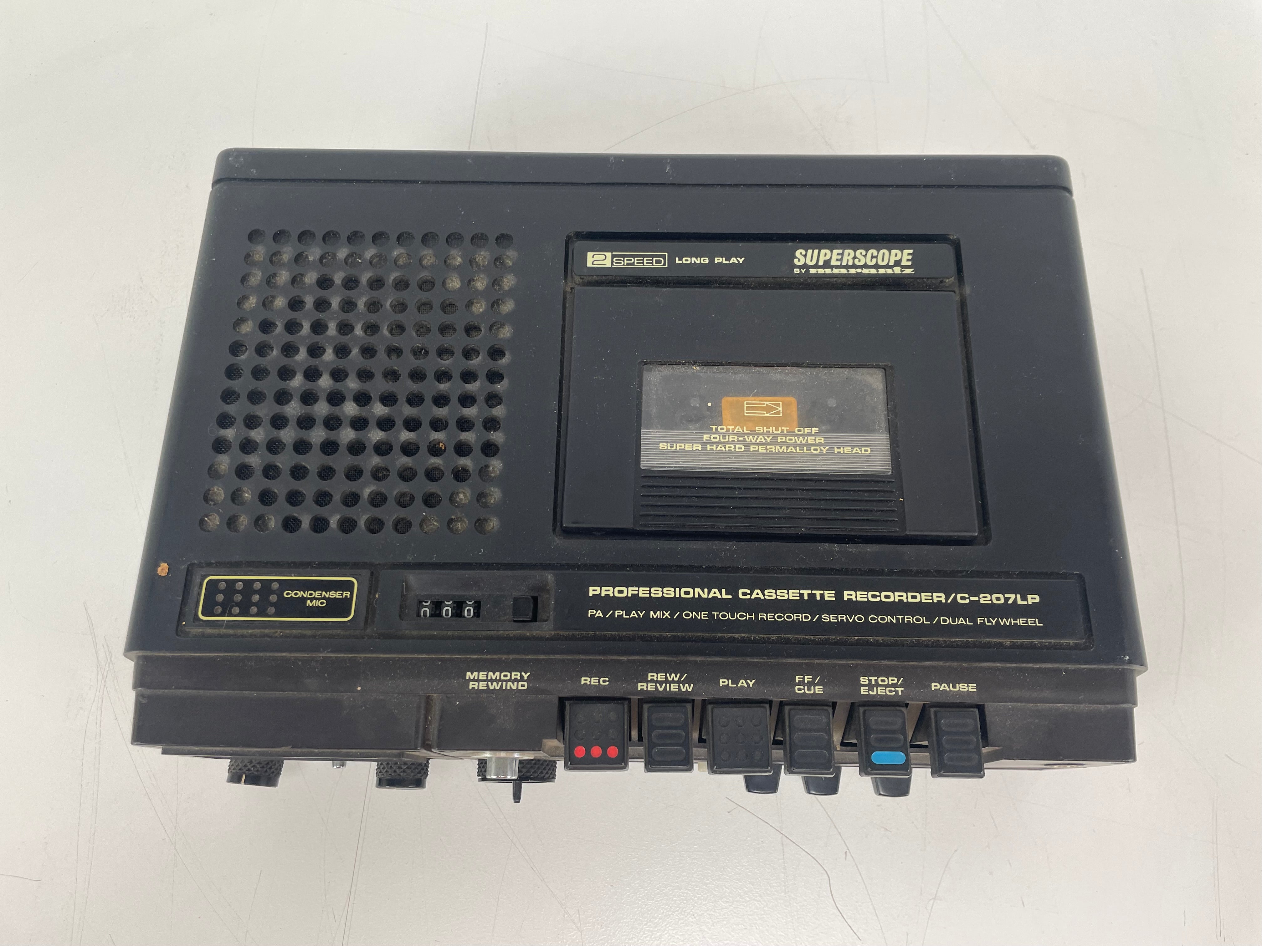 Superscope - C-207LP - Portable Cassette Recorder - For Parts