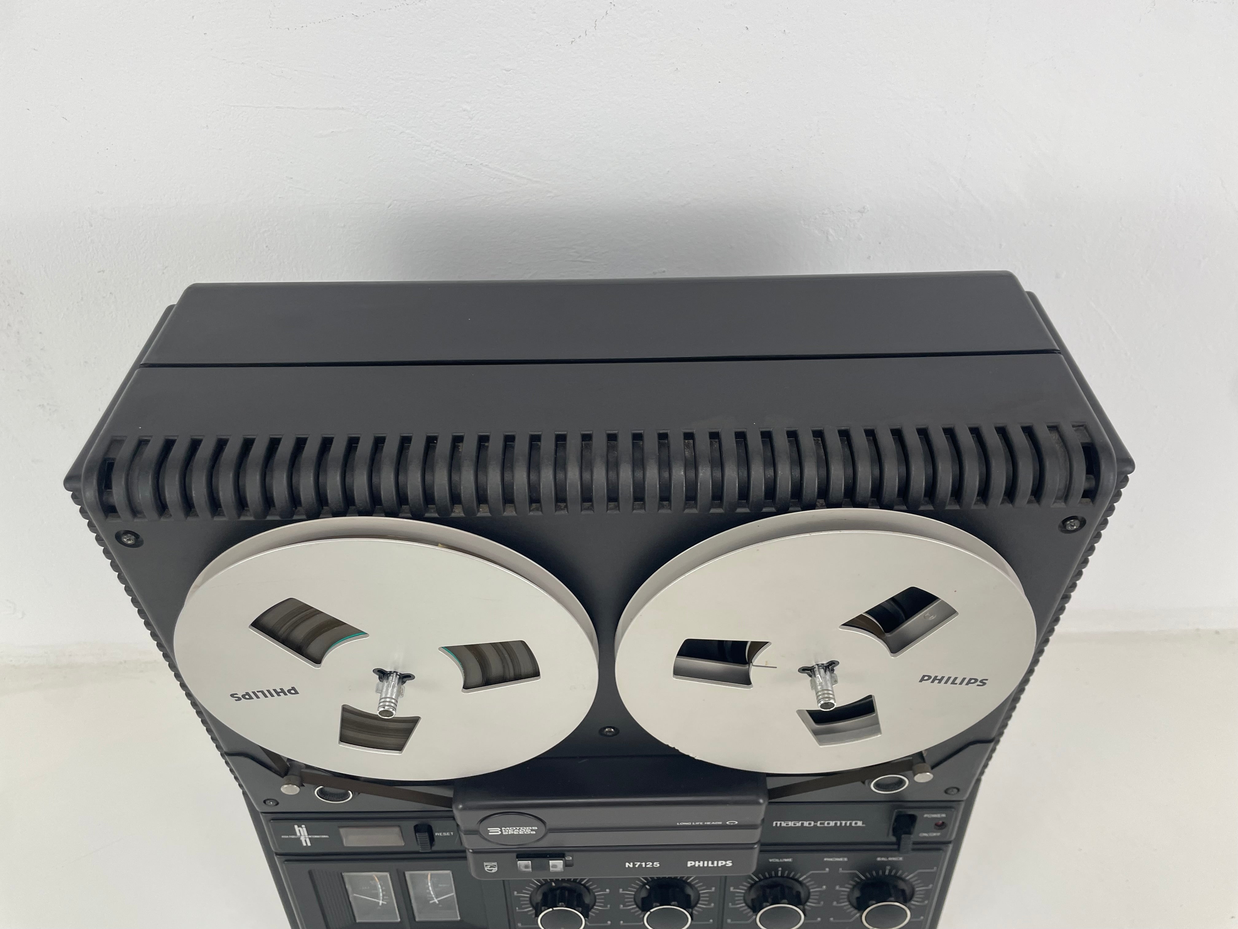 Philips - N7125 - 3-Head - Reel-to-Reel - Serviced (Tested/New Belts)