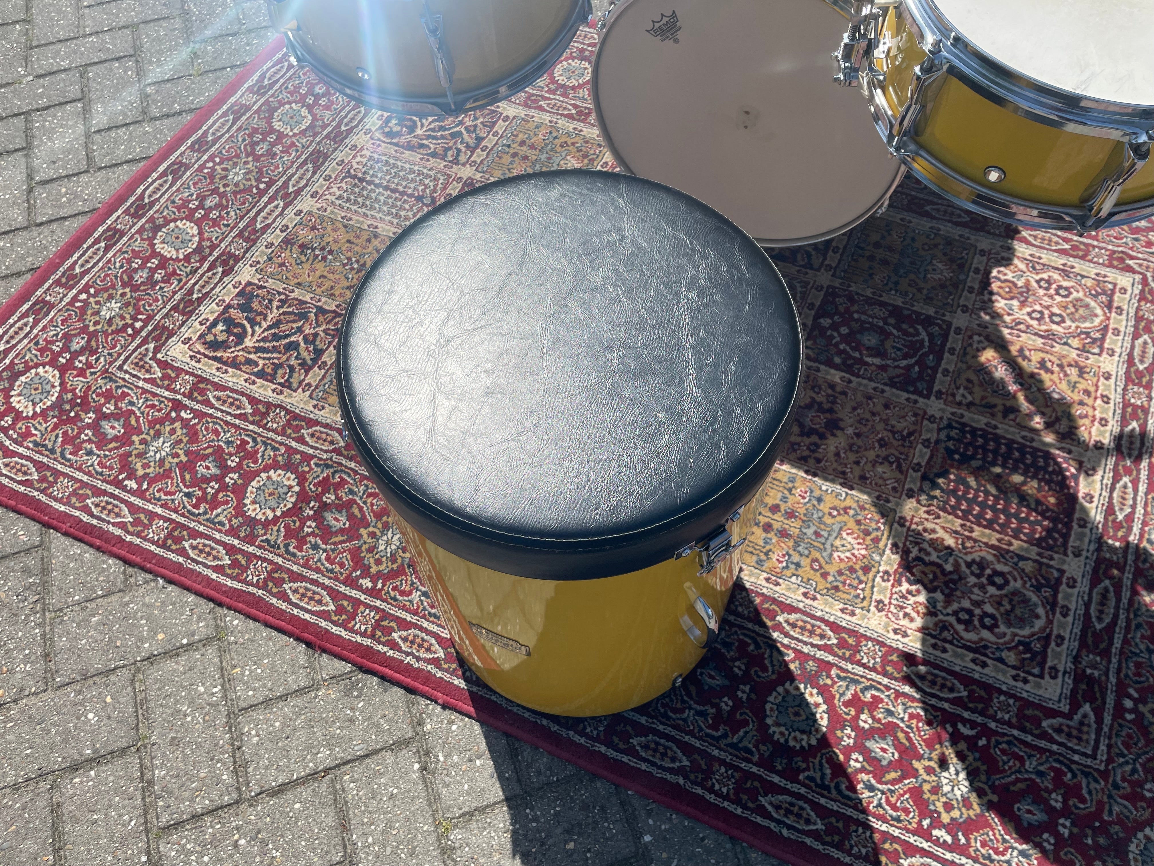 Yamaha - Hipgig – Yellow Drum Kit – Vintage Rare Compact Drum Set - Inc. Cases