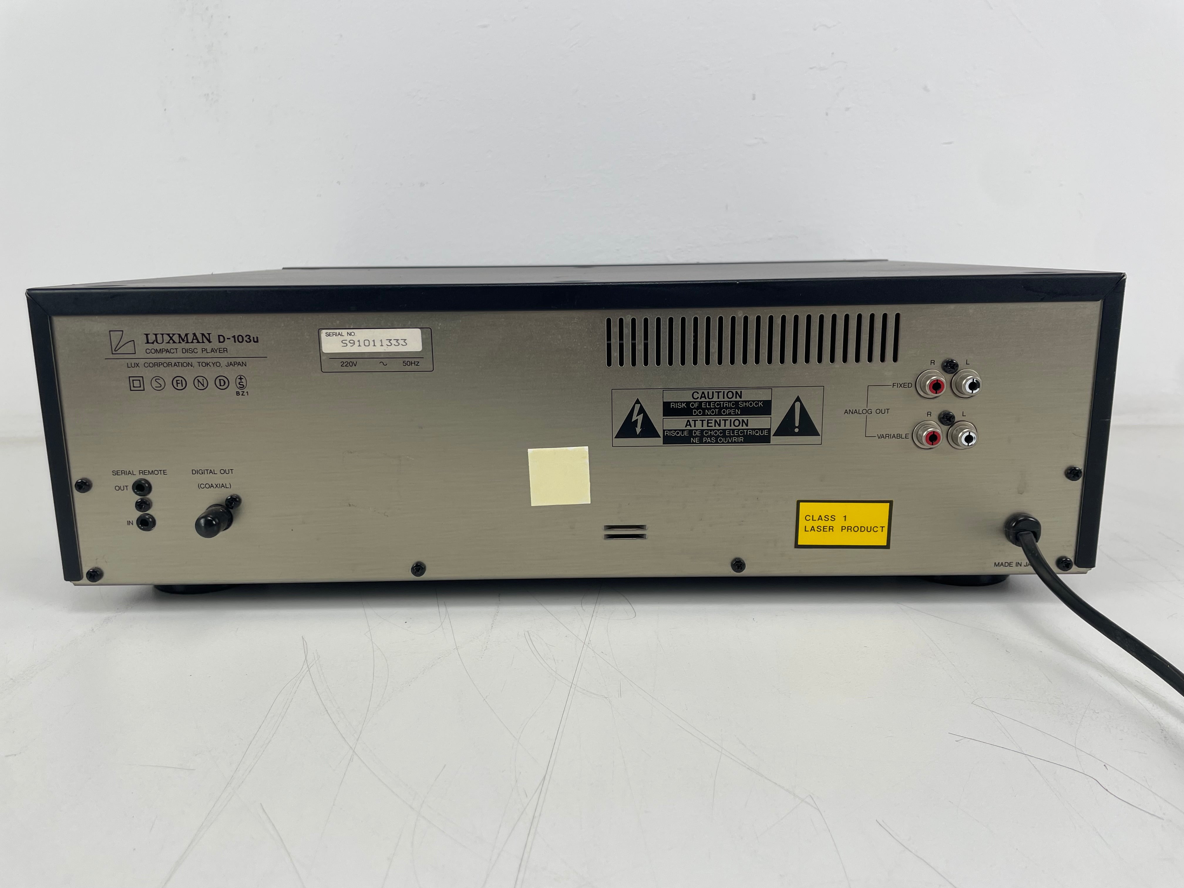 Luxman - D-103u - Compact Disc Player - Tube CD Player