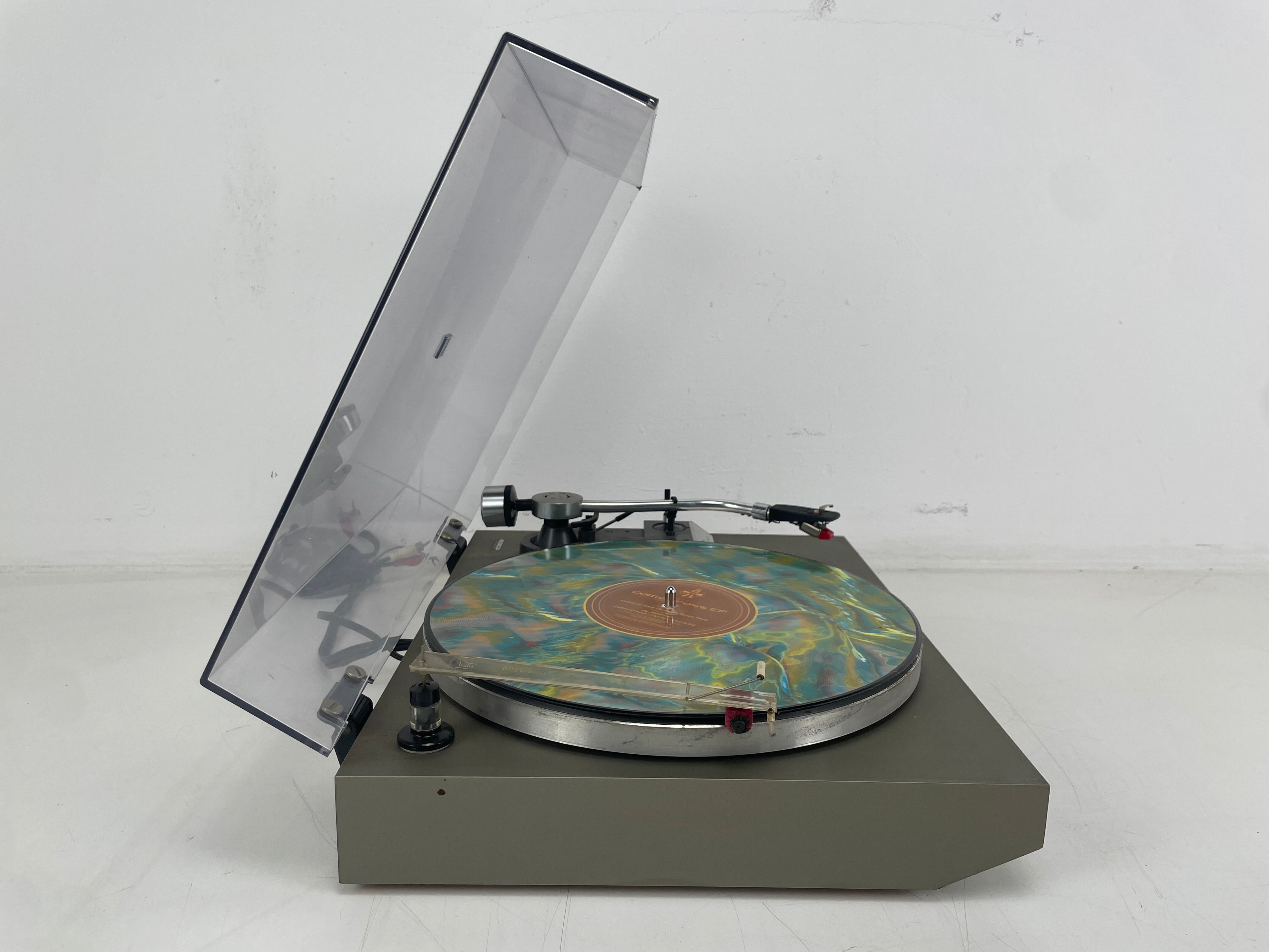 Technics - SL-20 - Belt-Drive Turntable - AT-10 stylus - Inc. Dustcover/Dust-Bug