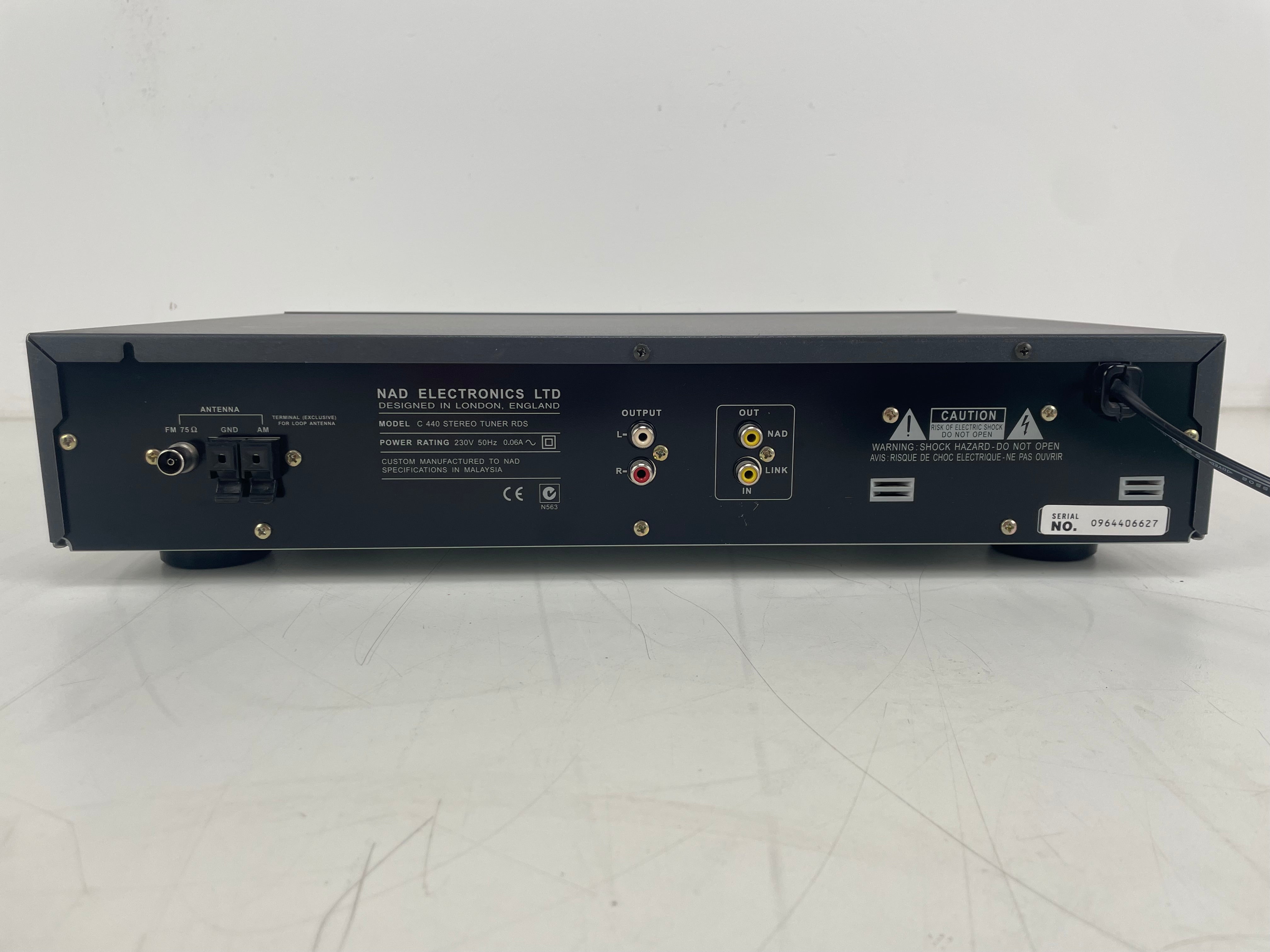 NAD - C440 - RDS Stereo Tuner - Inc. Manual