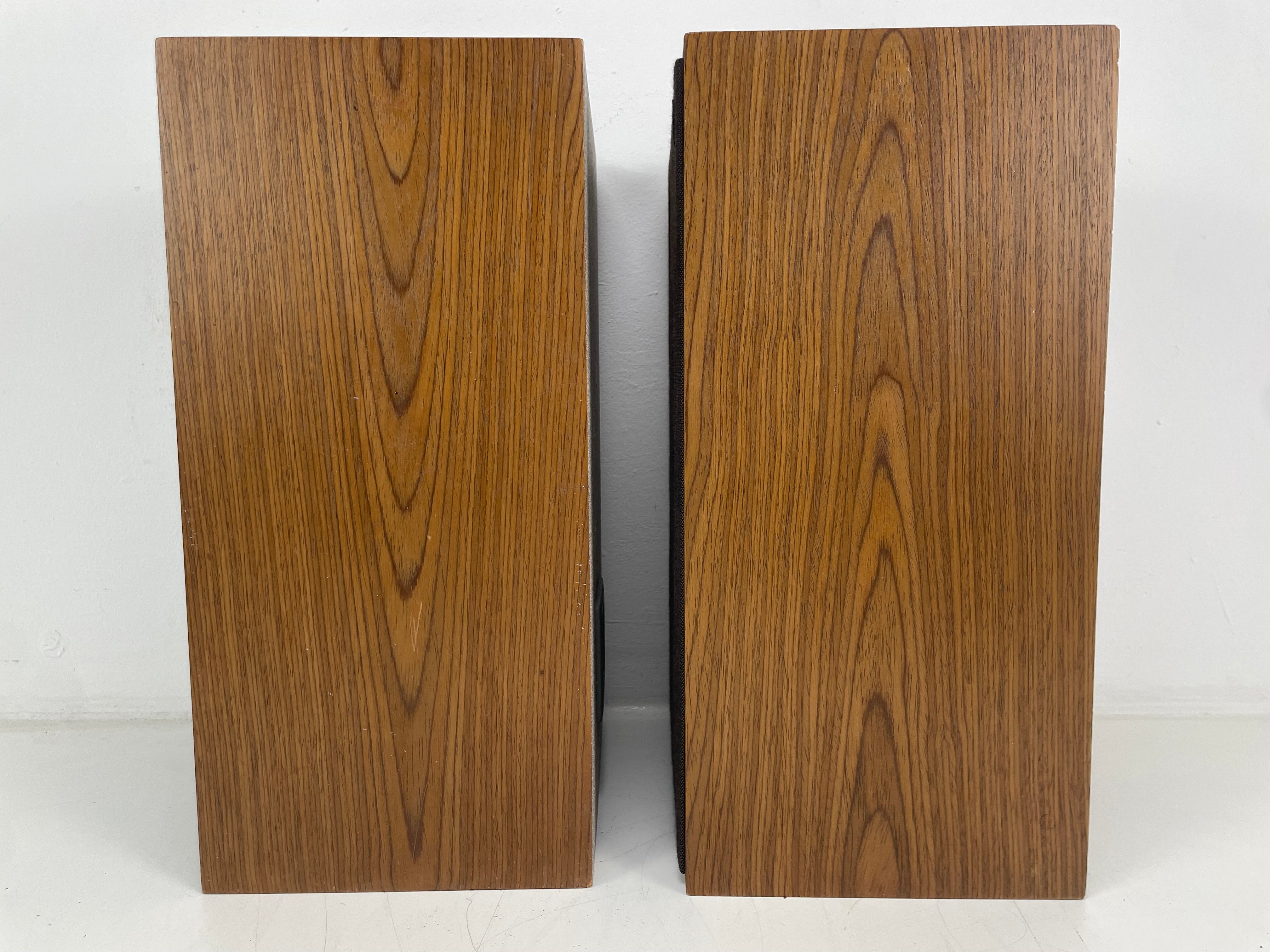 KEF - Chorale - SP1016 - 8 Ohm - Passive Bookshelf Speakers - Serviced (Repaired)