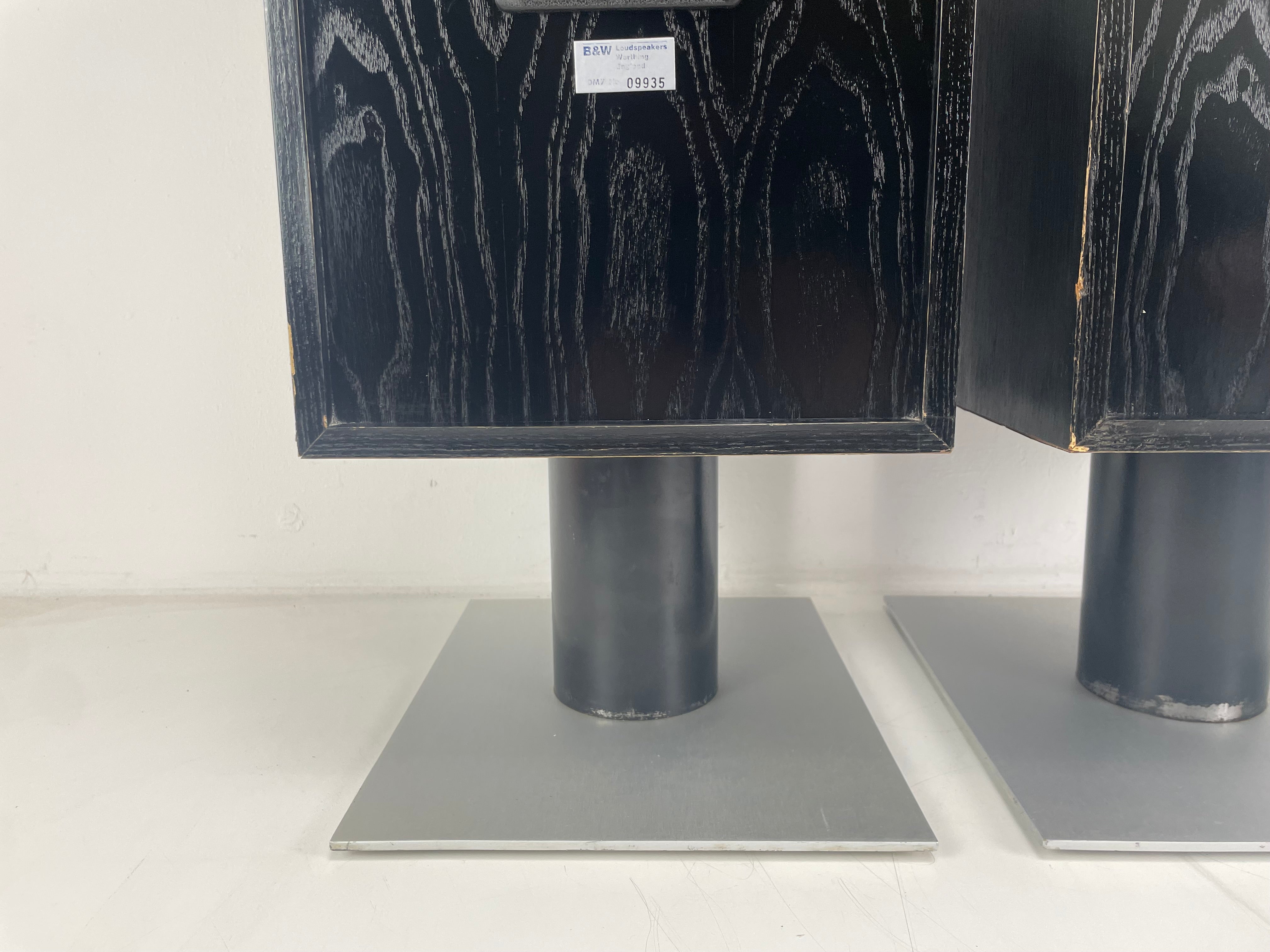 Bowers & Wilkens - DM7 - Matched Pair - Floorstanding Passive Speakers - Serviced (Repaired)