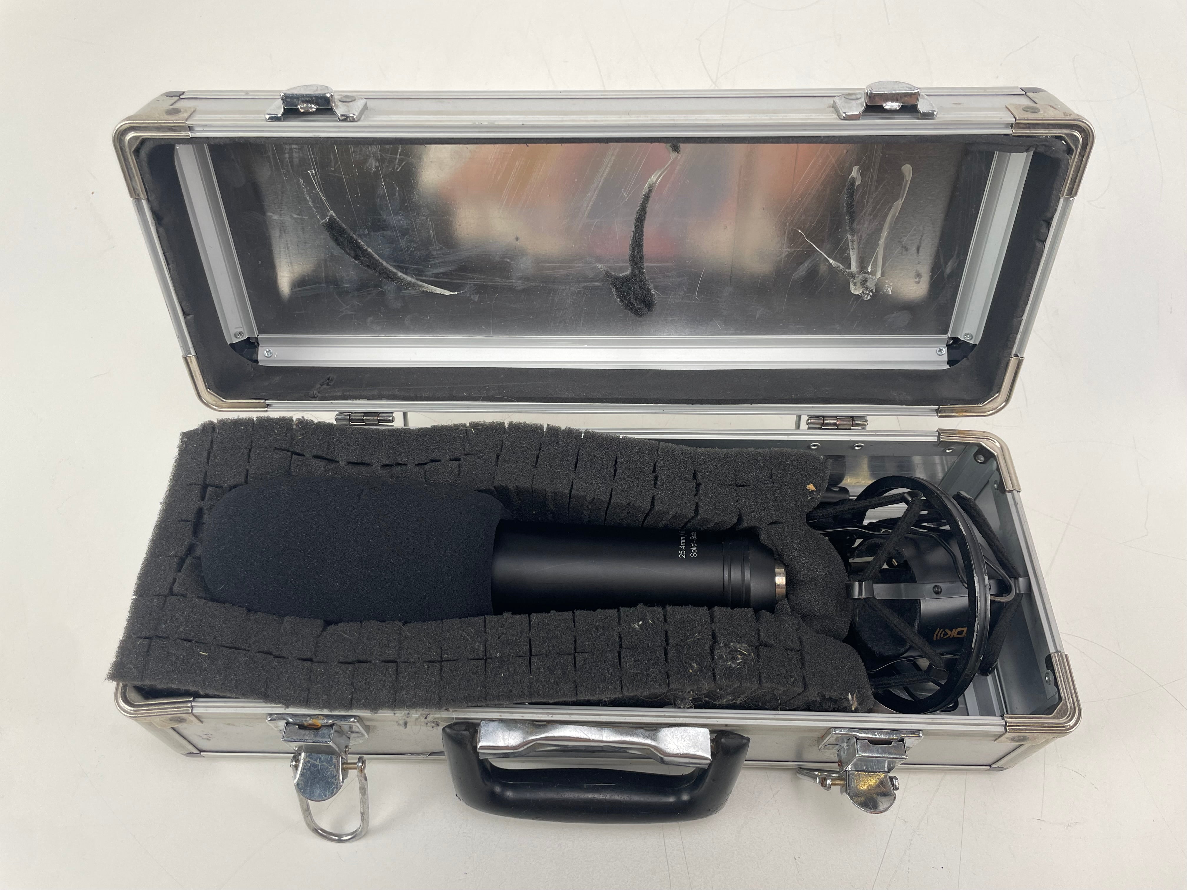 ADK Microphones - Hamburg Edition - Inc. Pop-Filter/Shock-Mount/Case (Not Original)