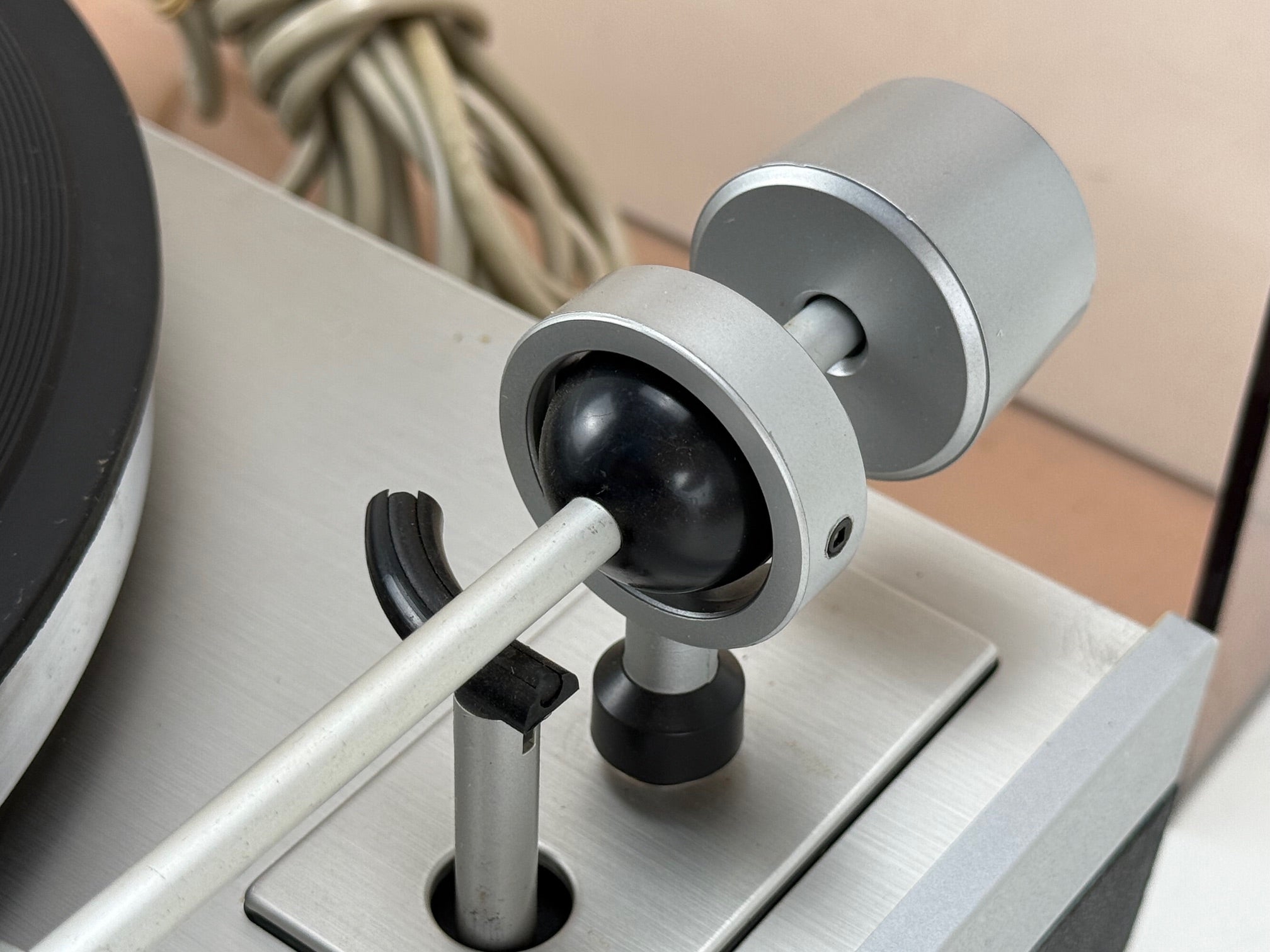 Philips GA108 platenspeler met riemaandrijving en Philips GP400 naald - Nieuwe riem