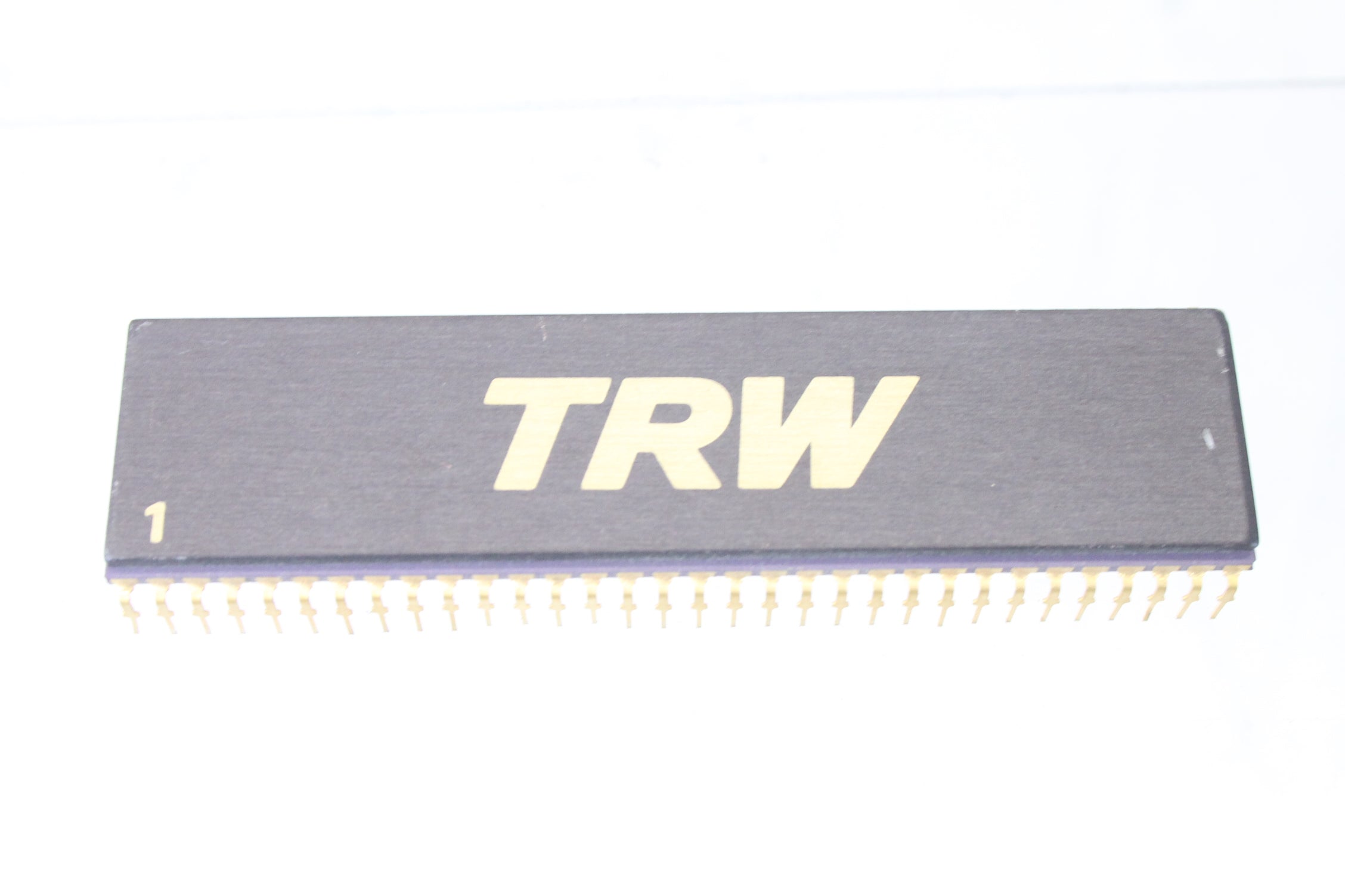 TRW 8-bits Micrologic A/D-converter op de printplaat van Marconi.
