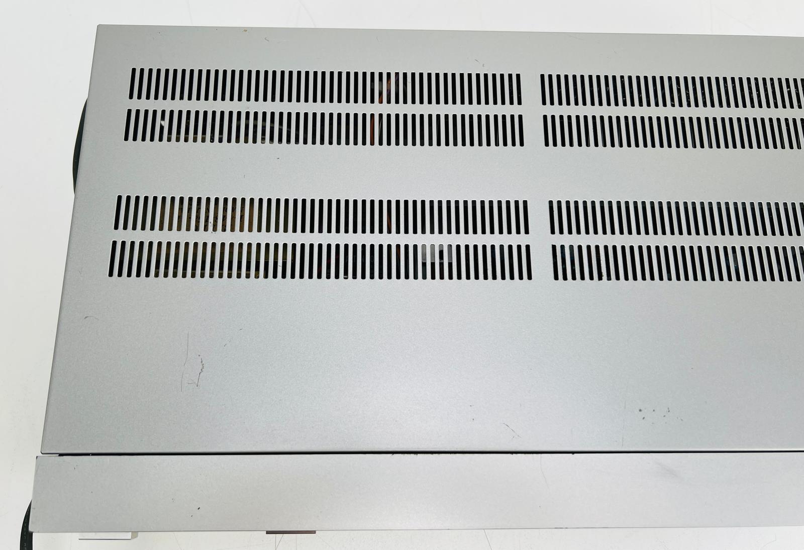 Sony TA-AX320 geïntegreerde stereo-versterker