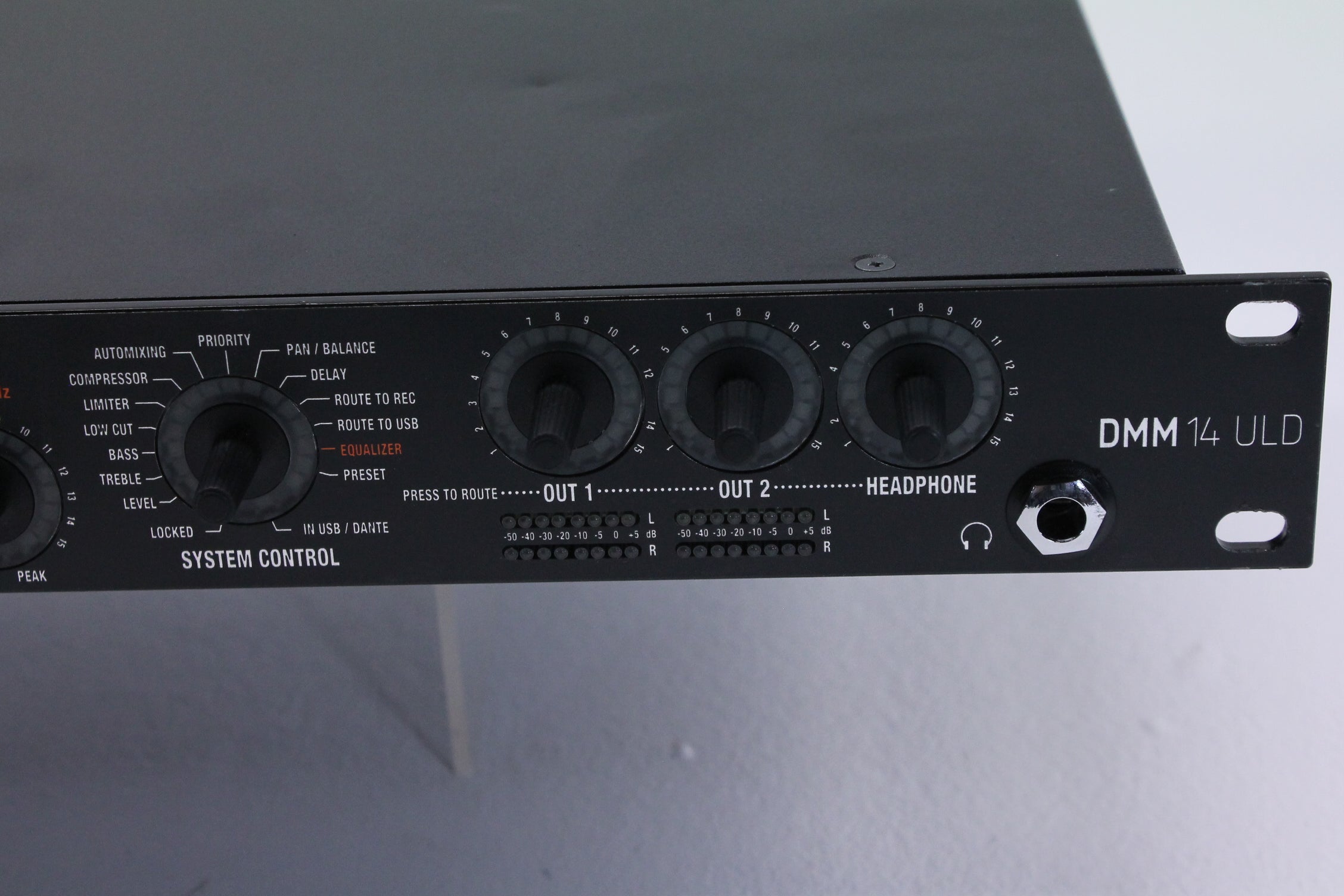 AKG DMM14 ULD Microphone Mixer