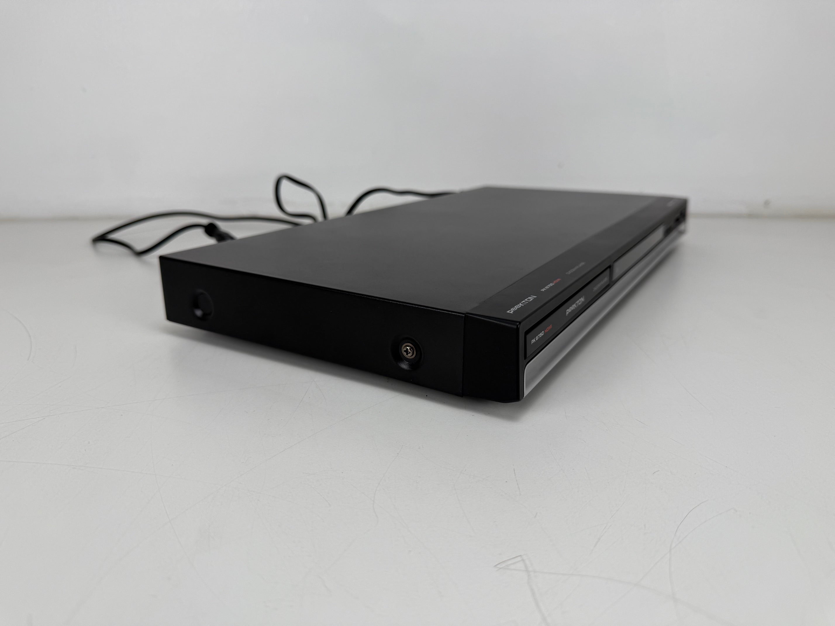 Onbekende PK 6750 HDMI DVD DIVX-speler met originele doos en afstandsbediening