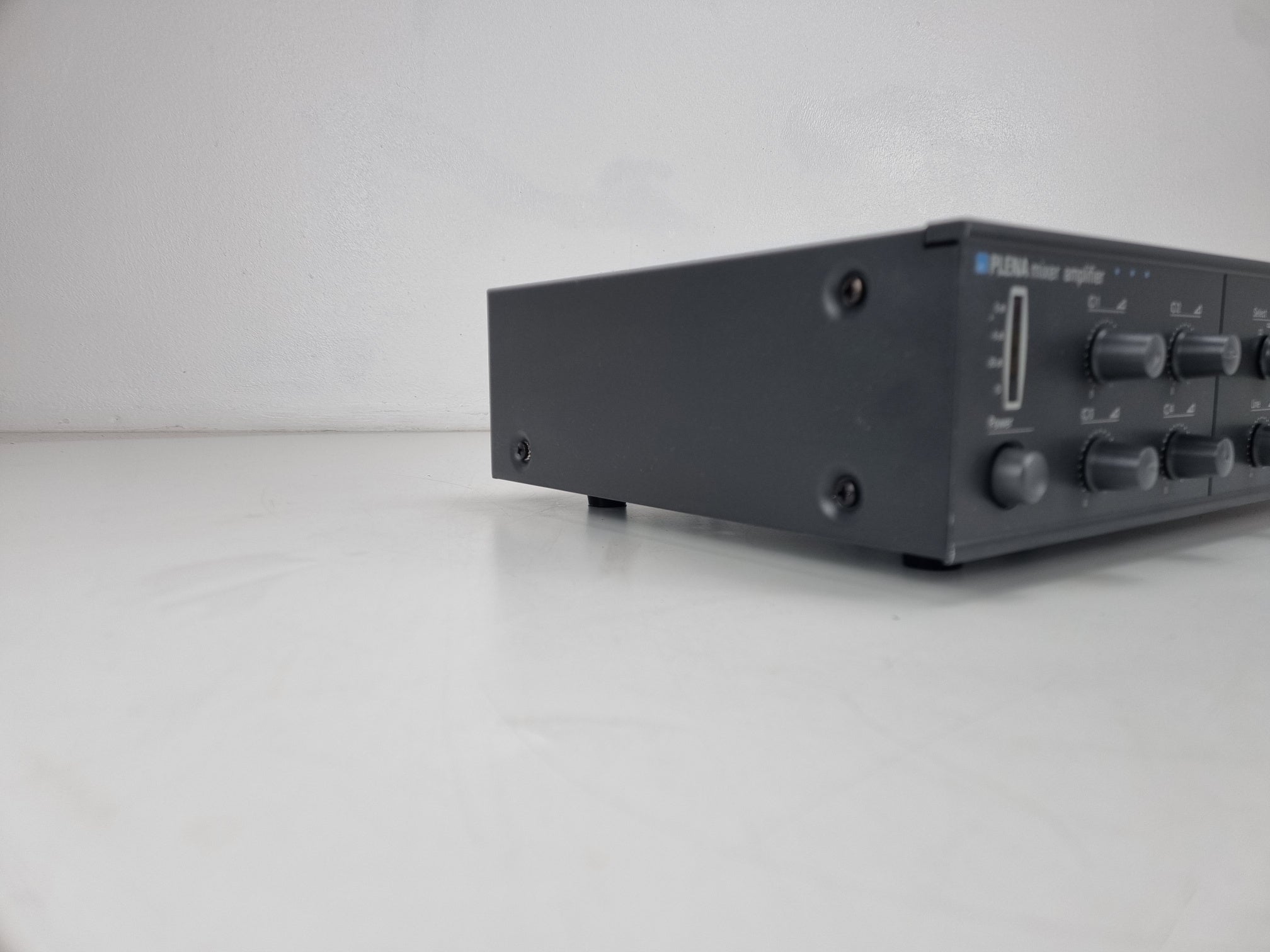 Philips PLENA Mixerversterker