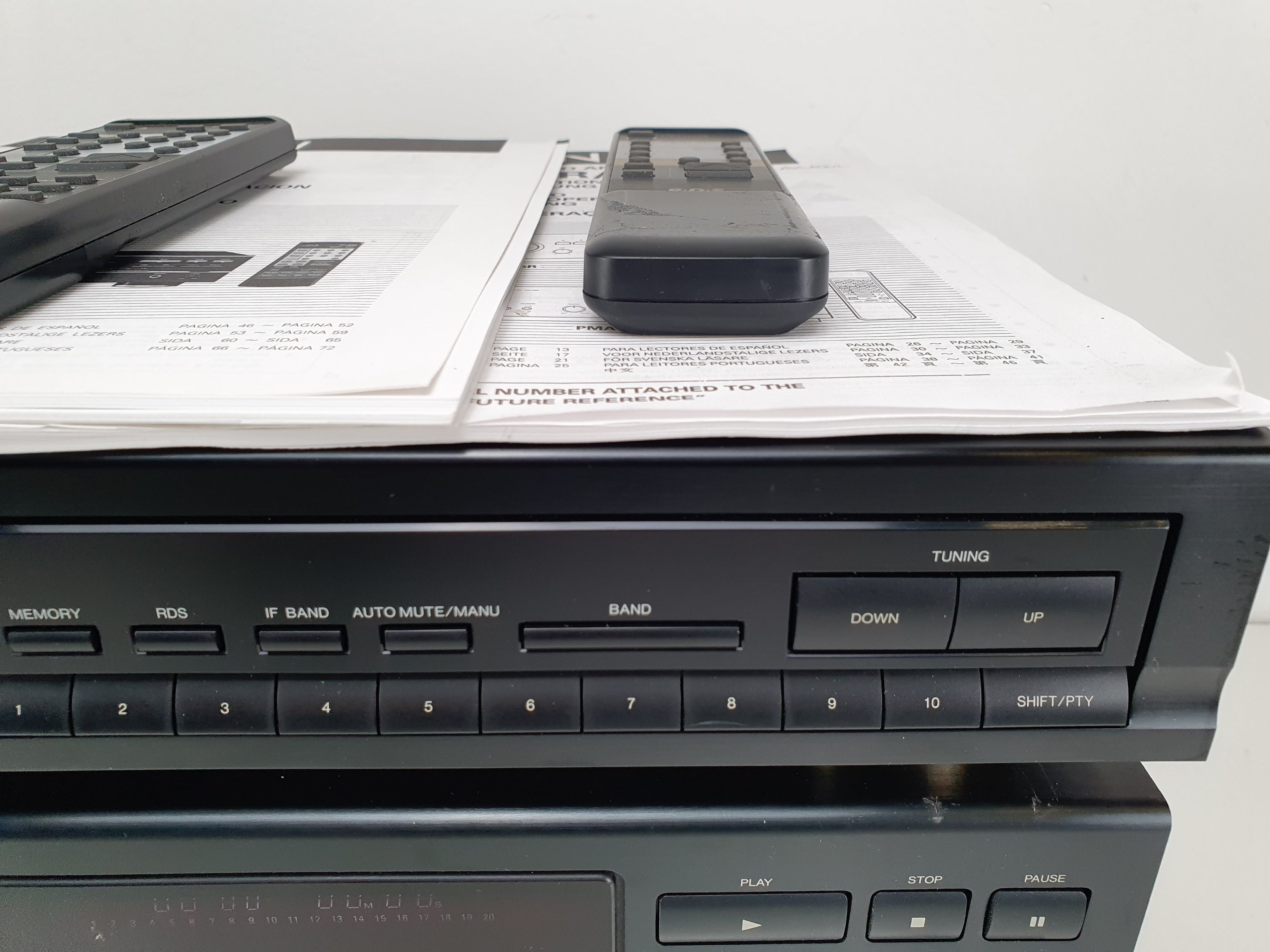 Denon PMA-95R (gereviseerd) versterker - DCD-1015 cd-speler - TU-580RD tuner - Inclusief afstandsbedieningen en handleidingen