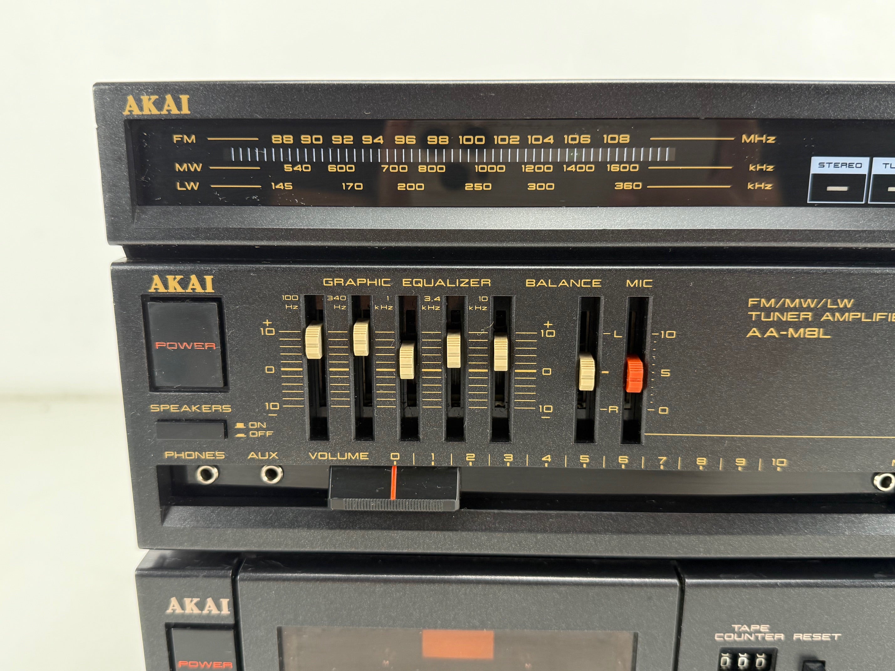 Akai AA-M8L tunerversterker / HX-M10 stereo cassettedeck set - Nieuwe riemen