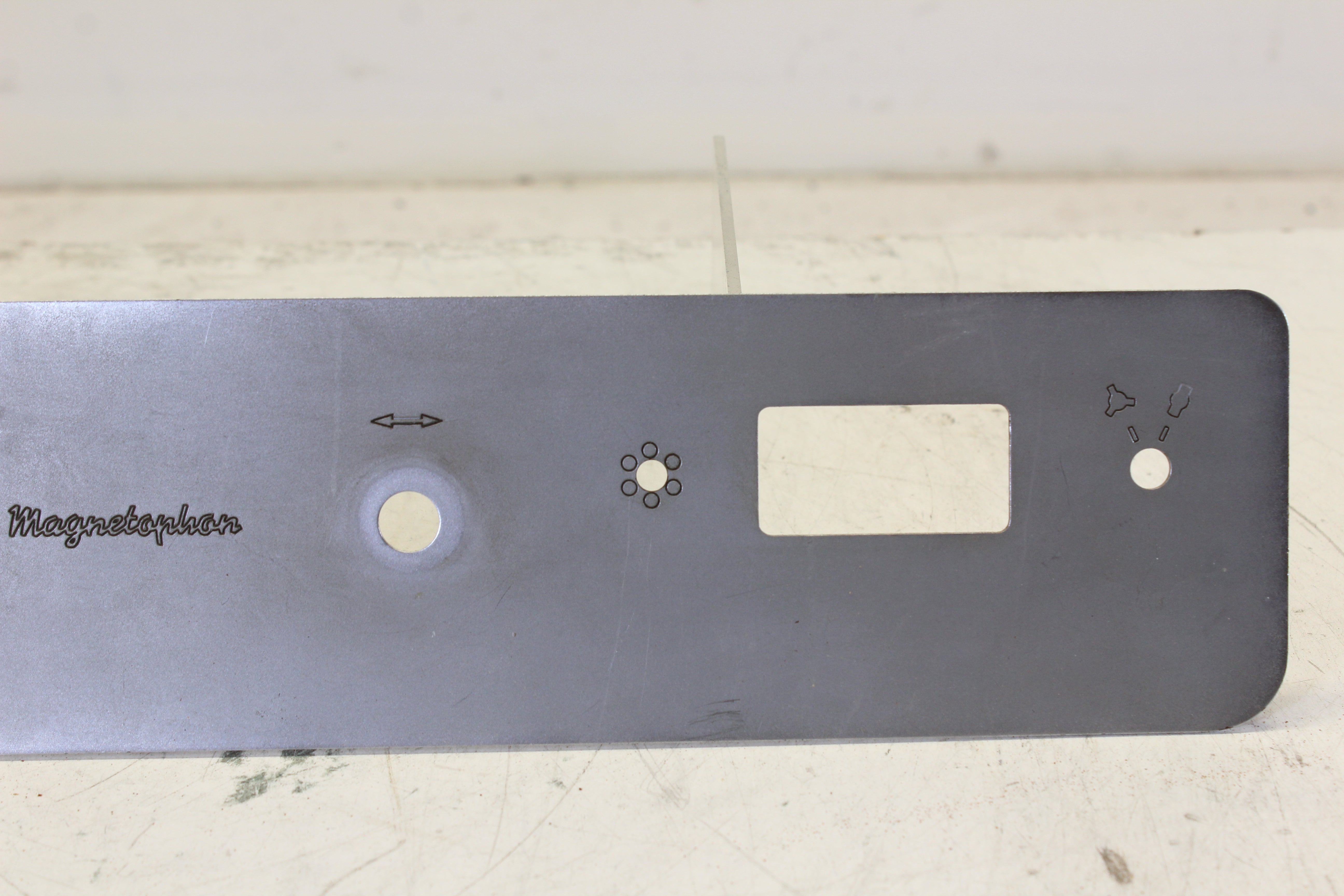 Telefunken M5 bandrecorder voorplaat