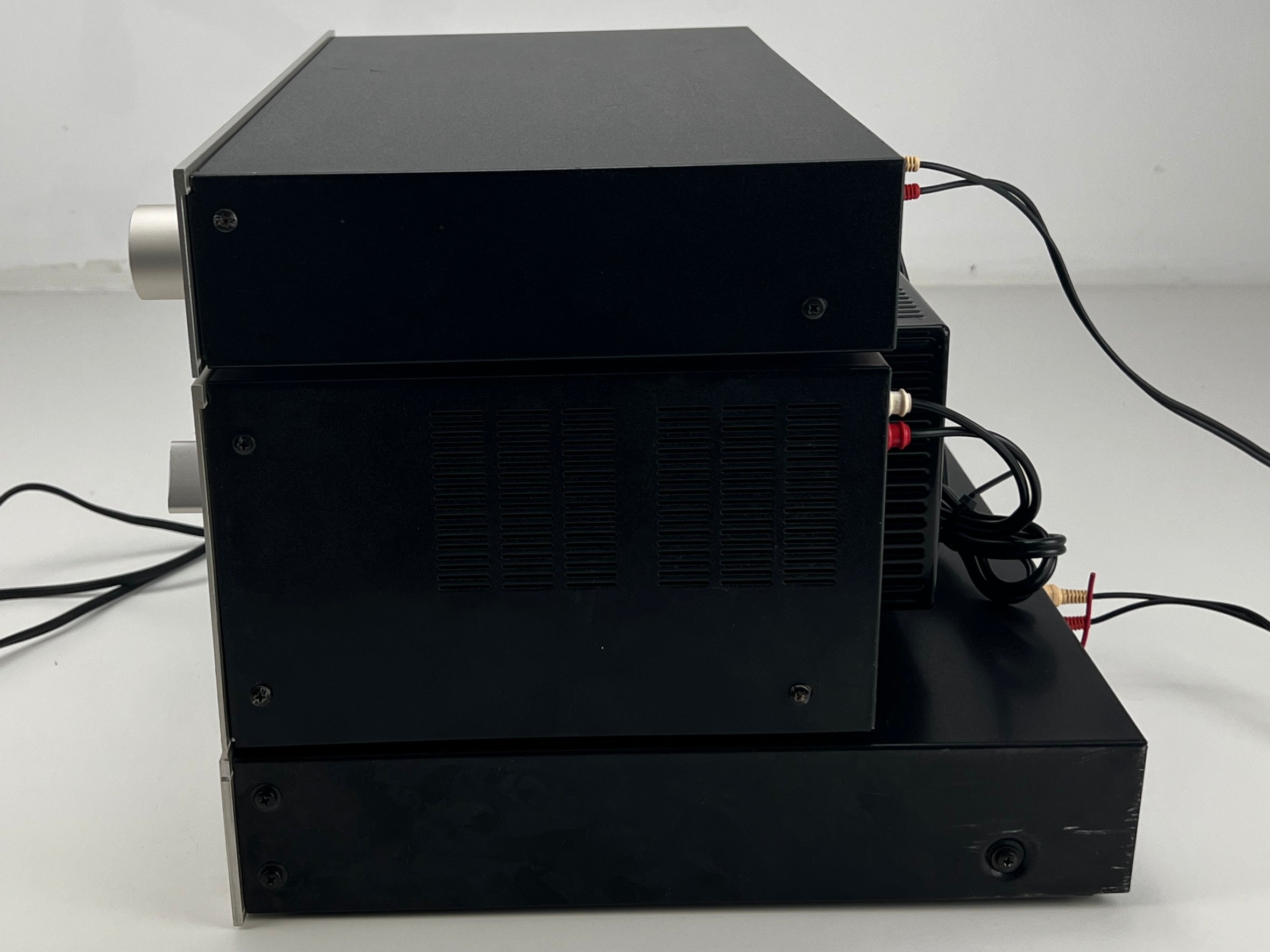 Hitachi HCA-6500 voorversterker - HMA-6500 eindversterker - FT-8000 tuner