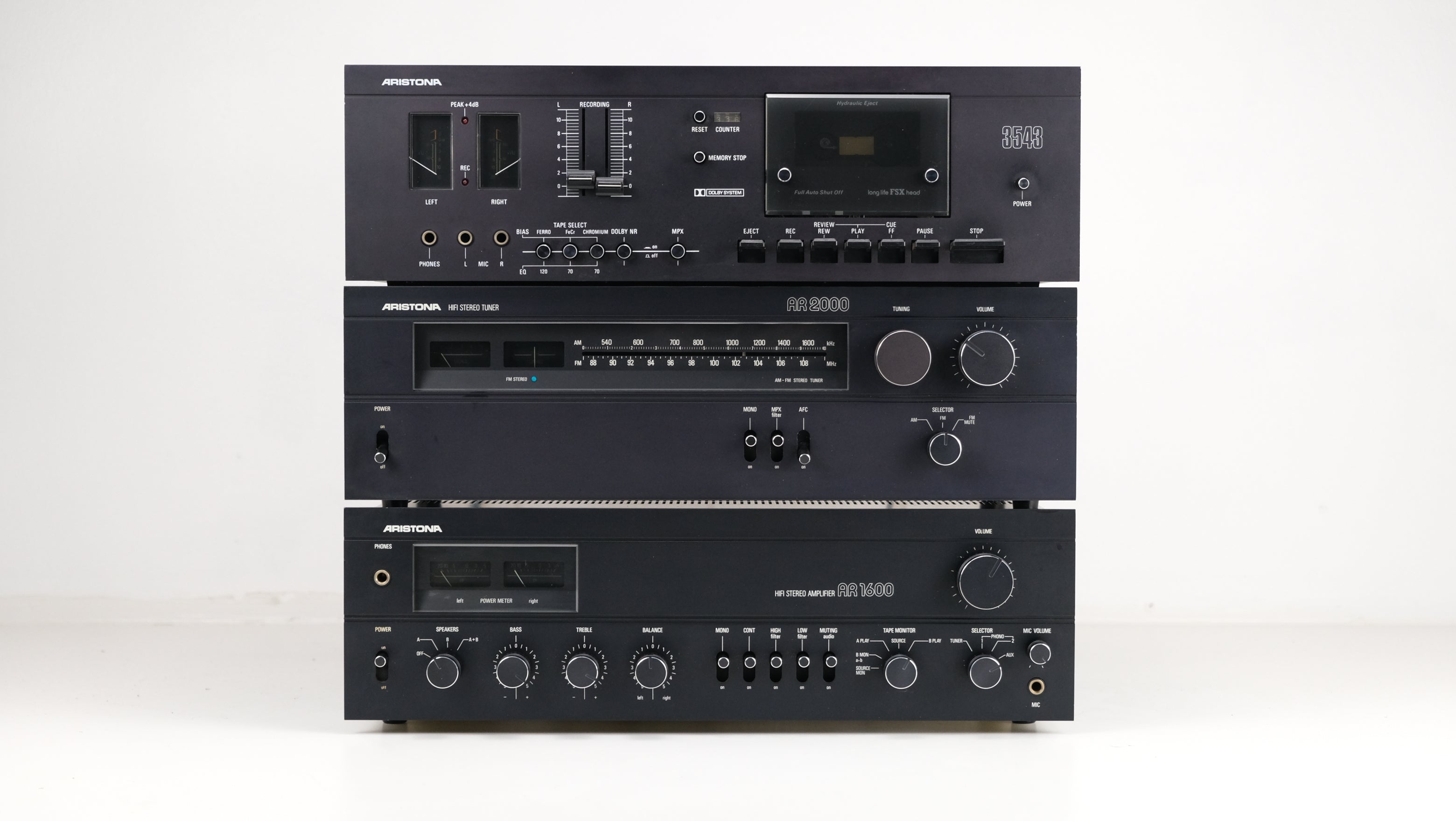 Aristona AR 1600 stereo versterker - AR 2000 stereo tuner - EK 3543 cassettedeck