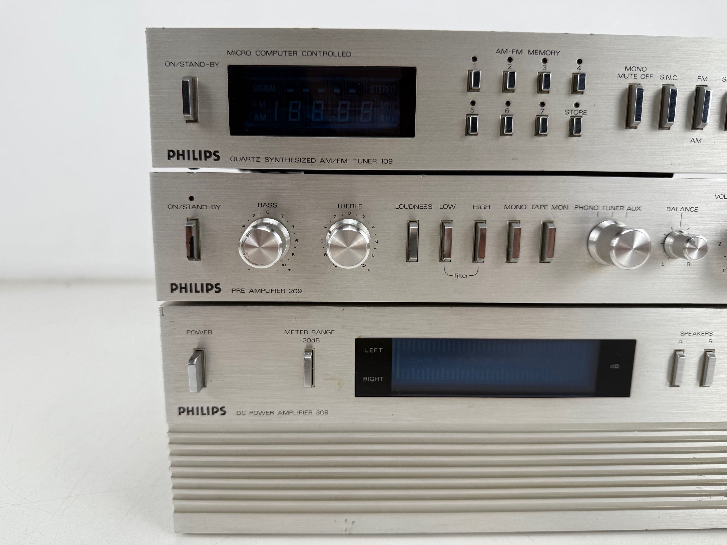 Philips 22AH109 tuner / 22AH209 voorversterker / 22AH309 eindversterker set - handleidingen