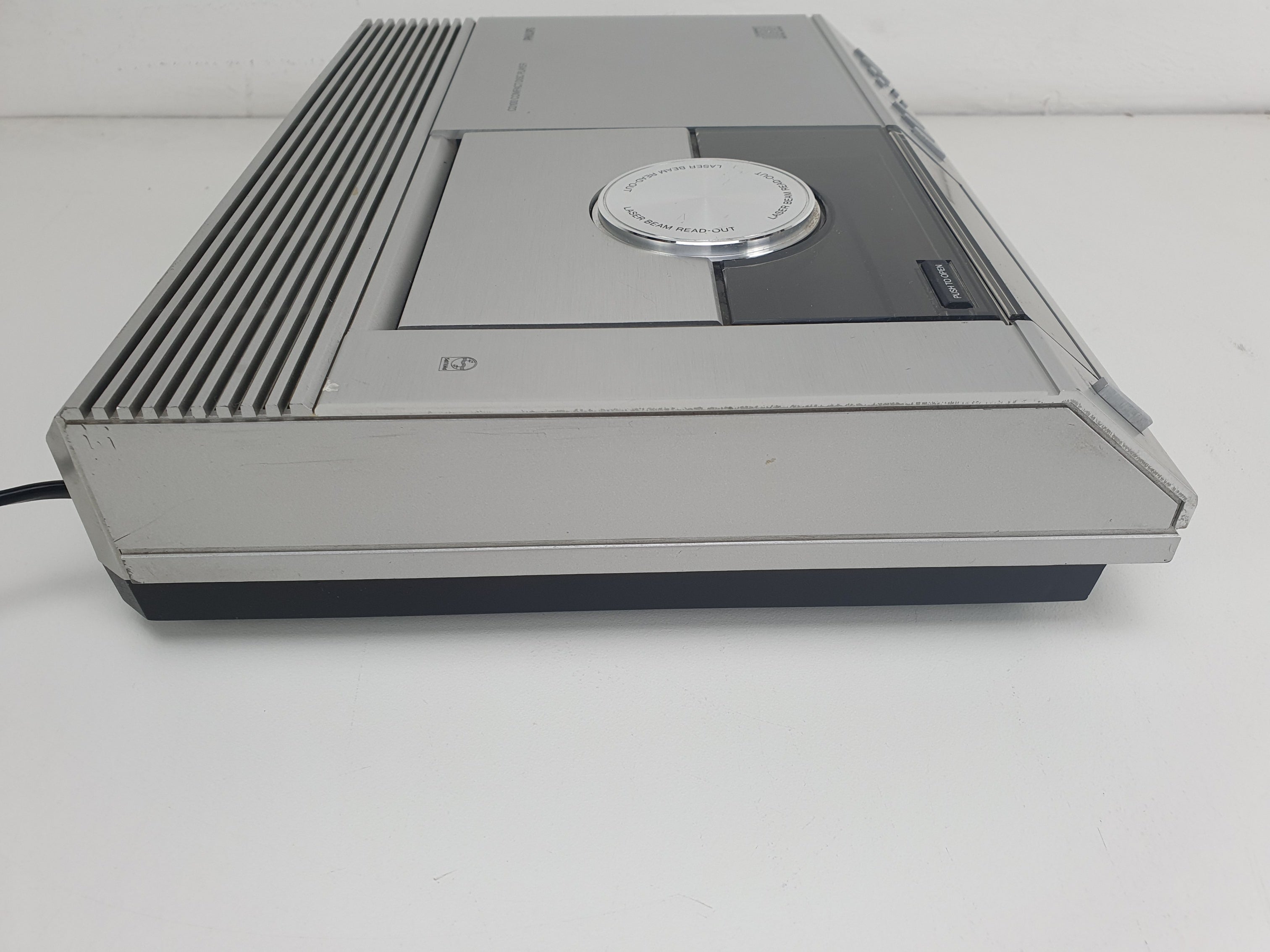 Philips CD100 cd-speler - Gemaakt in Nederland - Onderhoud uitgevoerd