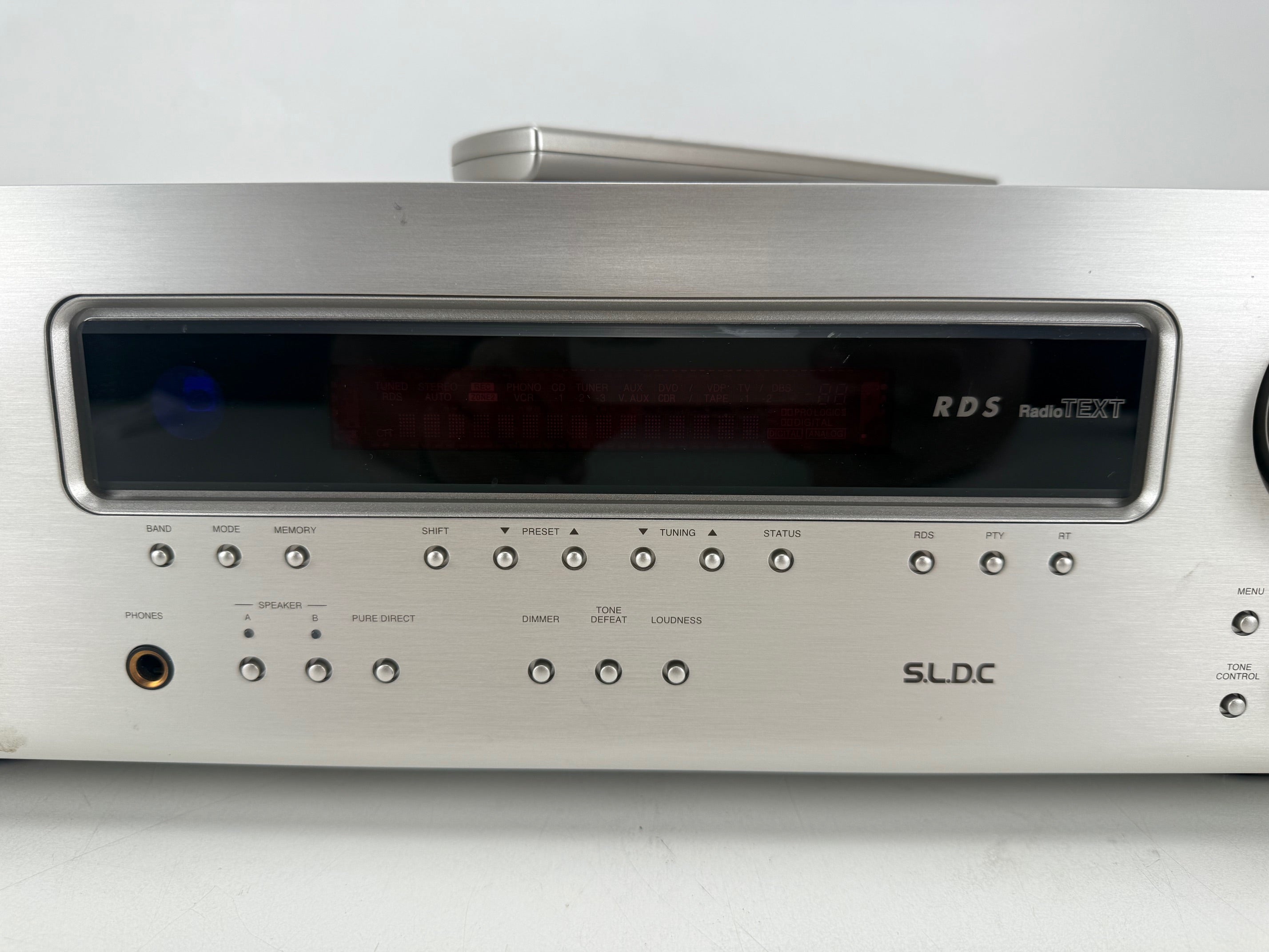 Denon DRA-500AE AM/FM stereo-ontvanger met afstandsbediening