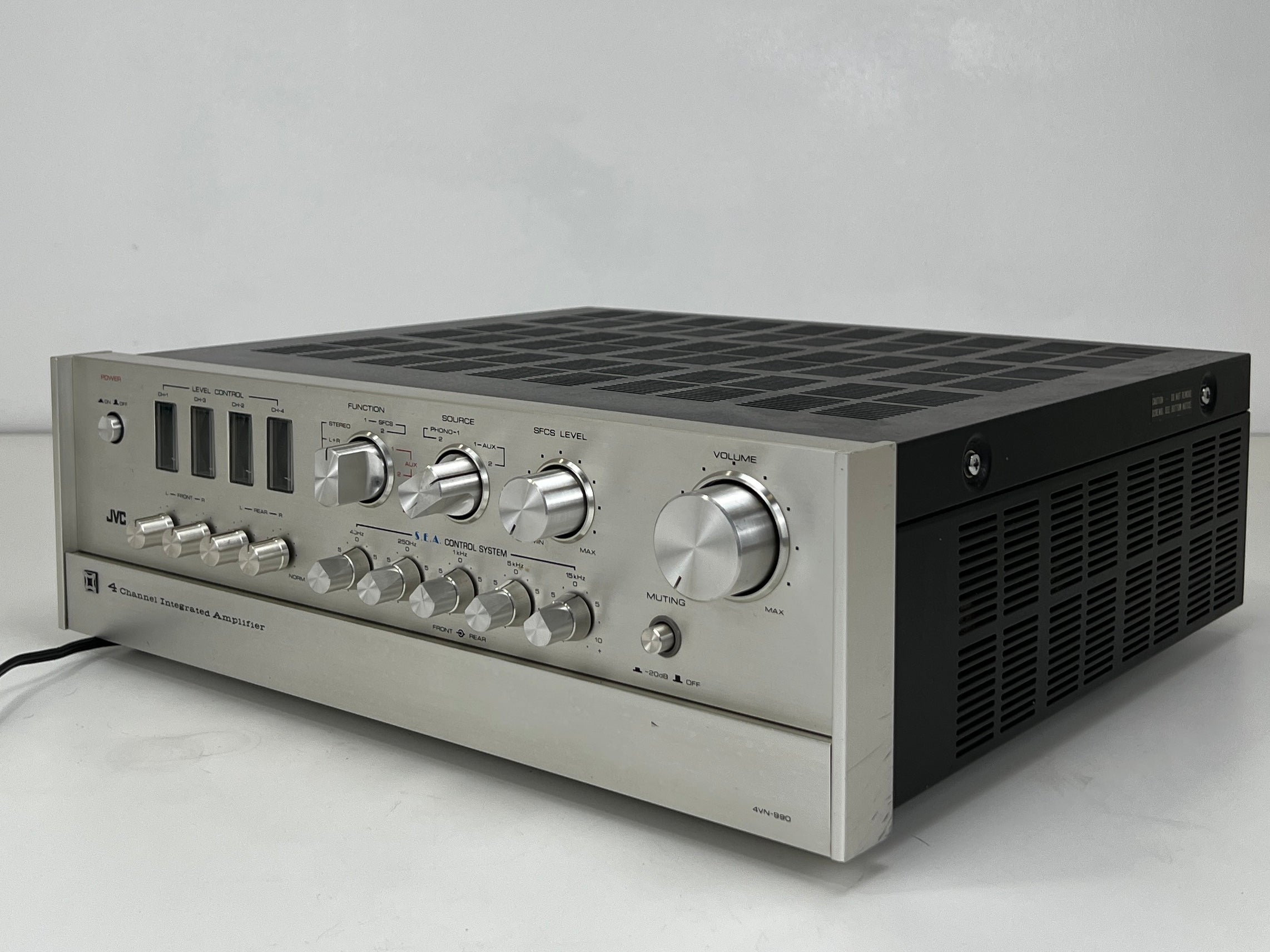 JVC 4VN-990 - 4 Channel Integrated Amplifier