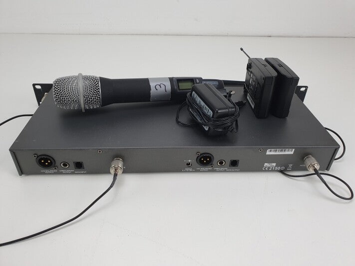 LD Systems SET with win42 R2 ÙHF receiver, win42 BP beltpack, win42 MD Mic - 734-766 MHz