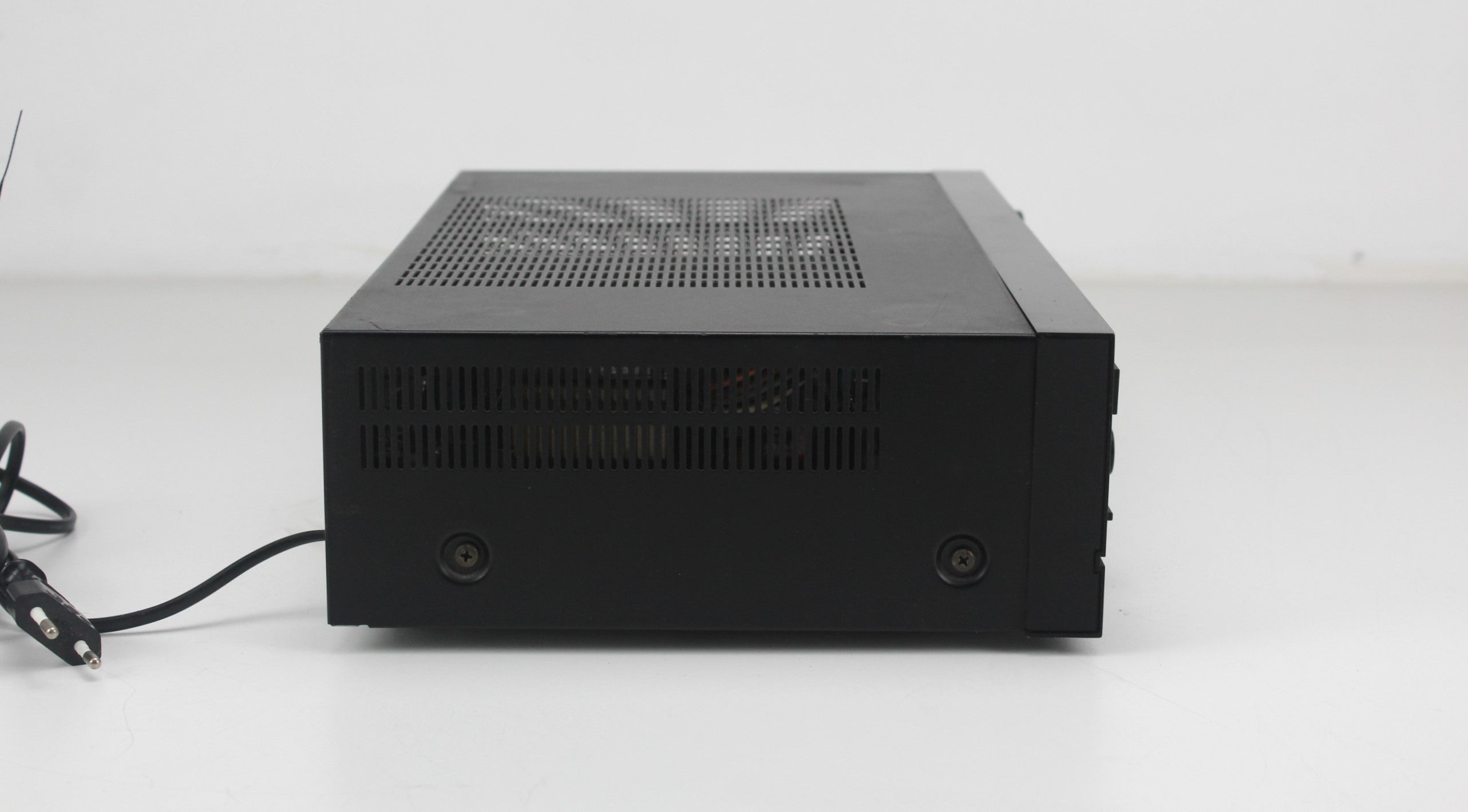 Luxman LV-11 geïntegreerde stereo-versterker