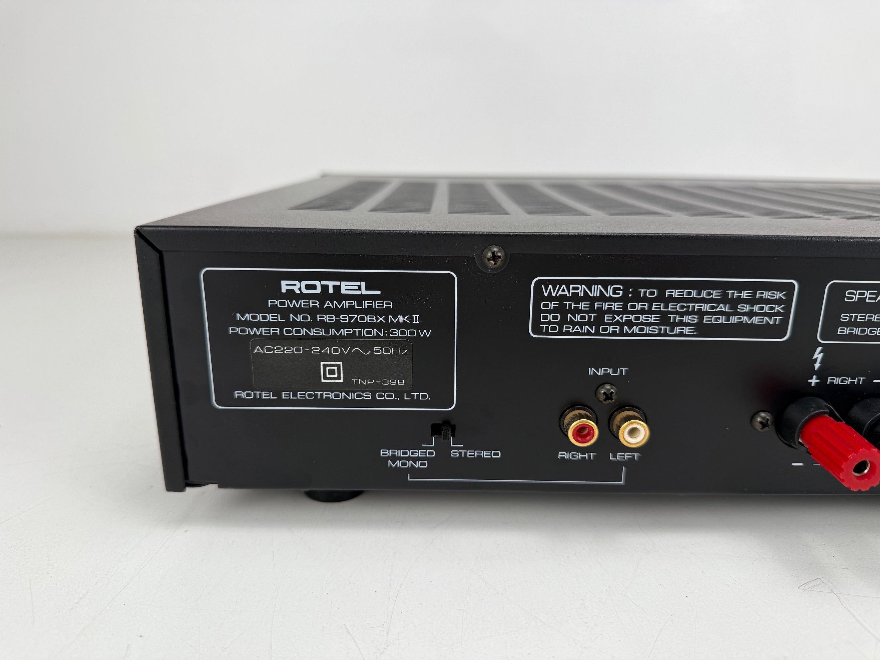 Rotel RB-970BX Stereo Power Amplifier