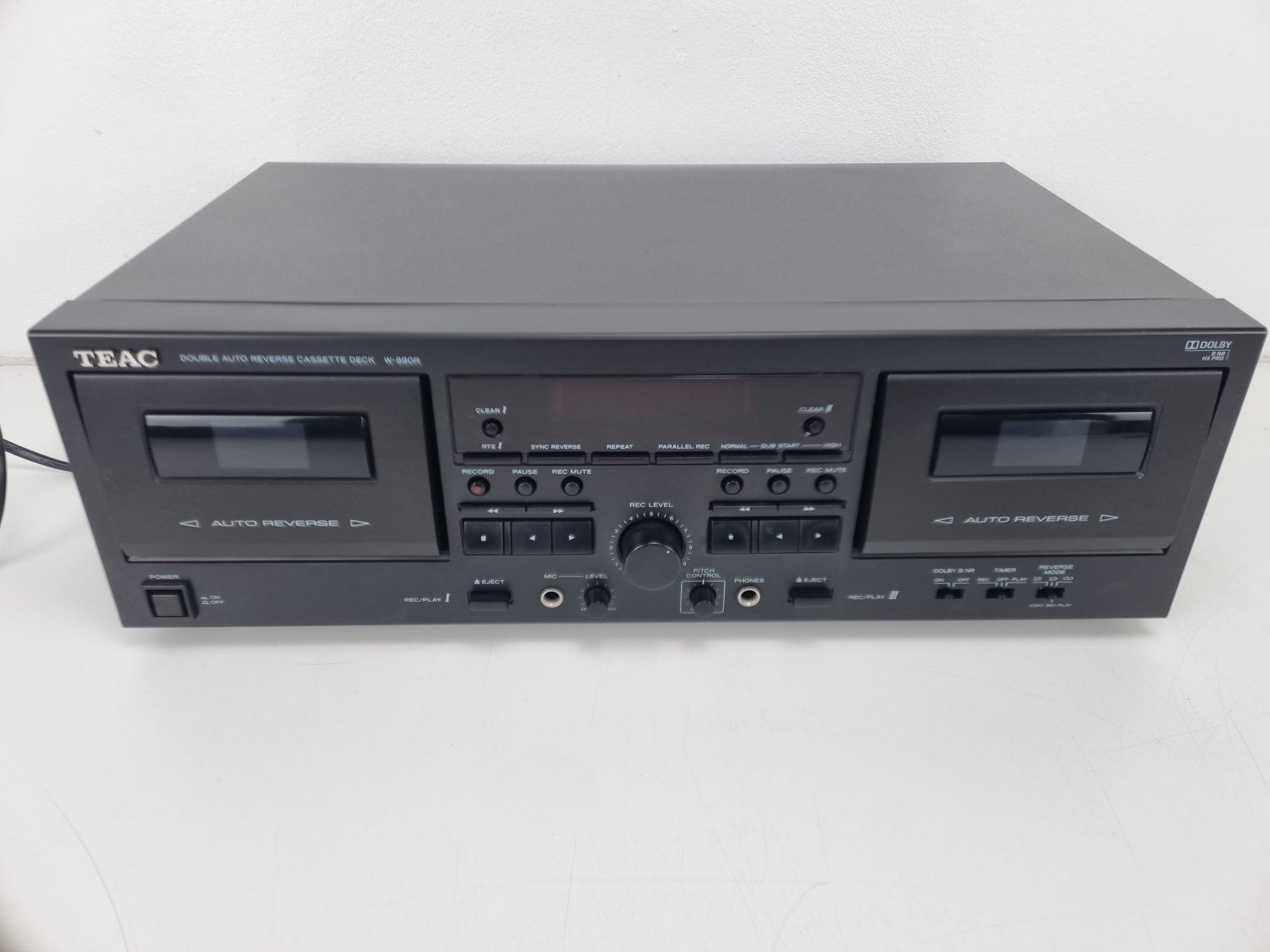 TEAC W-890R Double Auto Reverse Cassette Deck