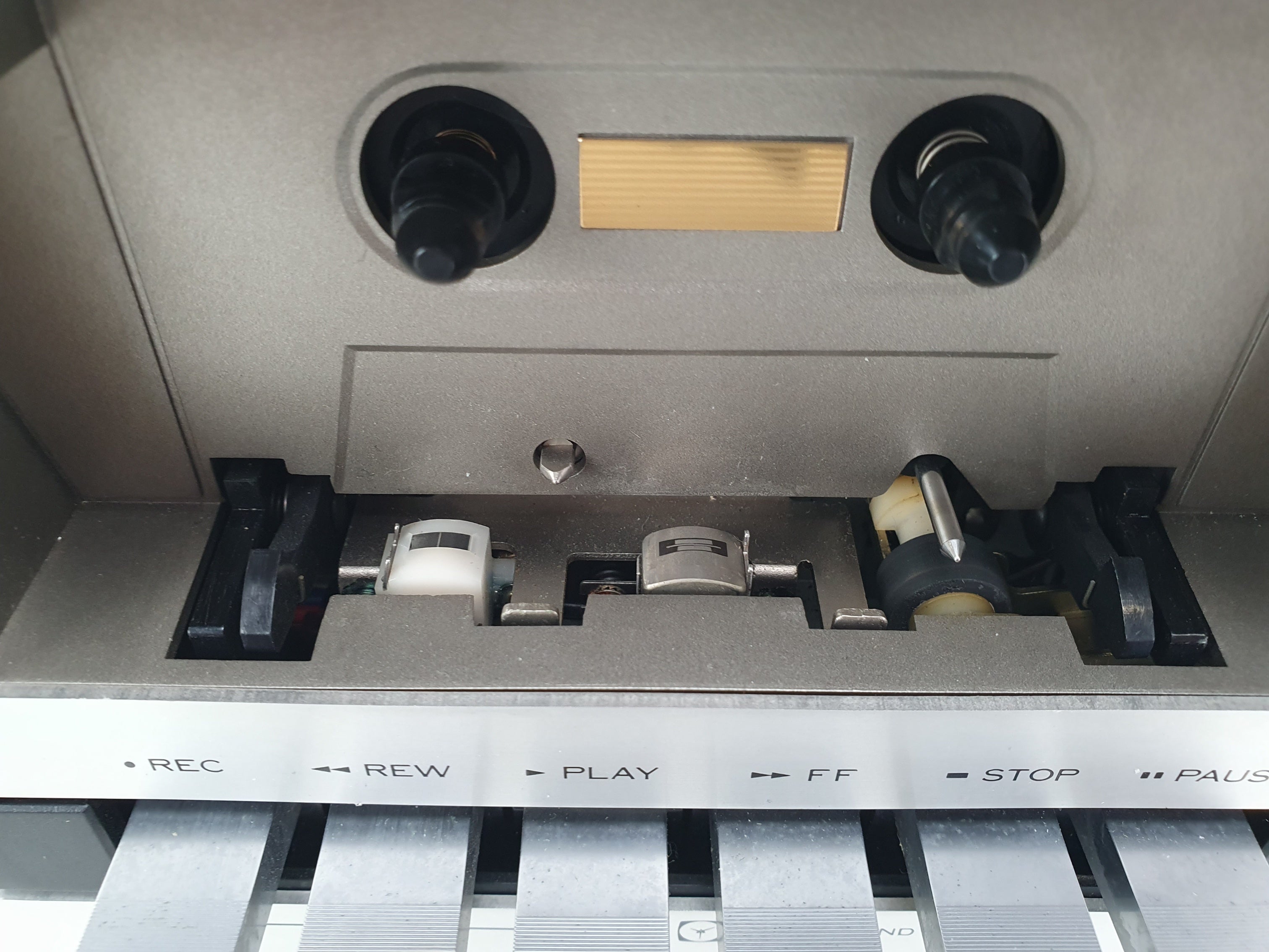 Kenwood KA-300 versterker - KX-400 cassettedeck - KT-400 tuner - Nette, onderhouden set