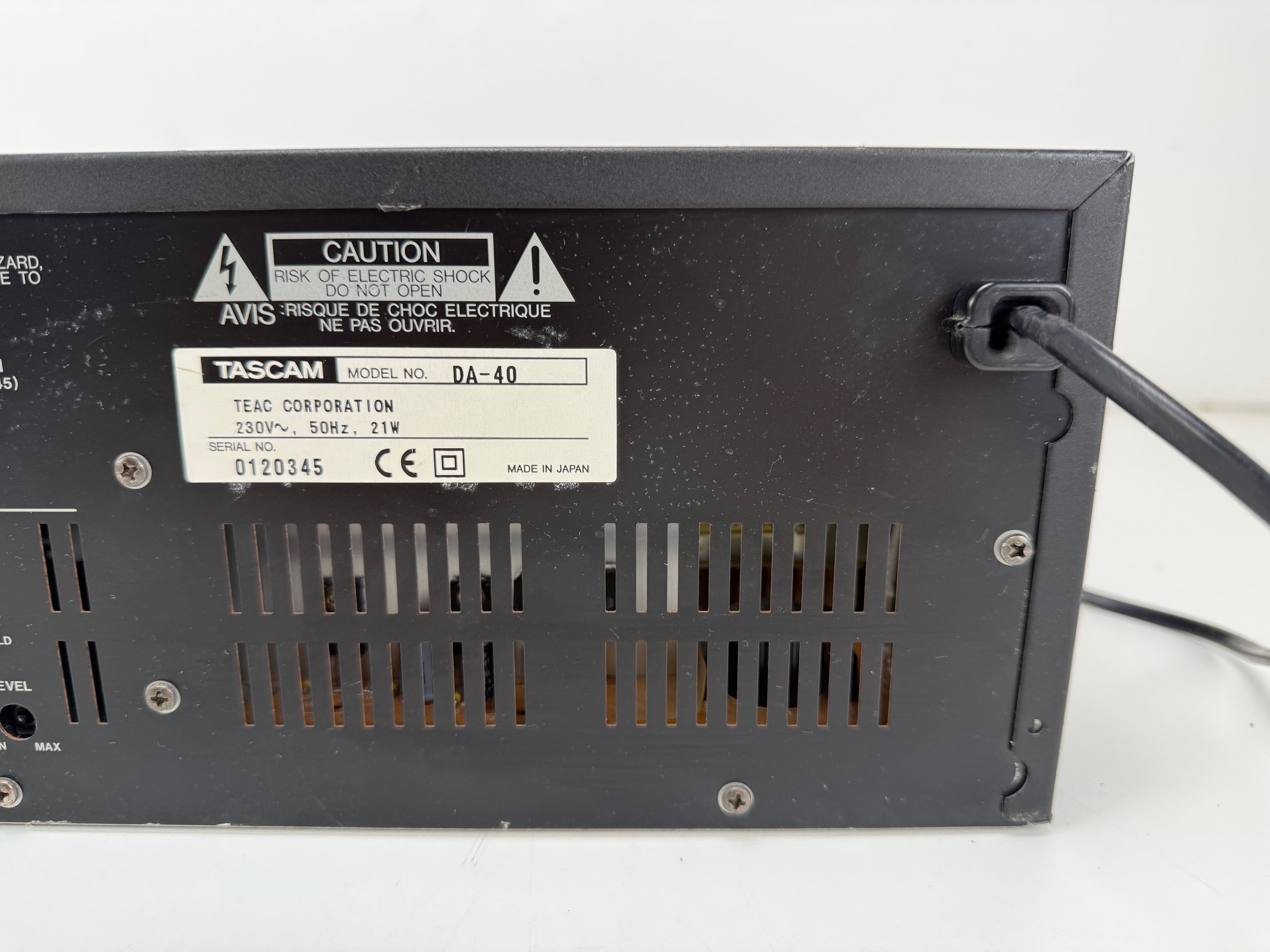 Tascam DA 40 Professional DAT-recorder - Onderhoud uitgevoerd