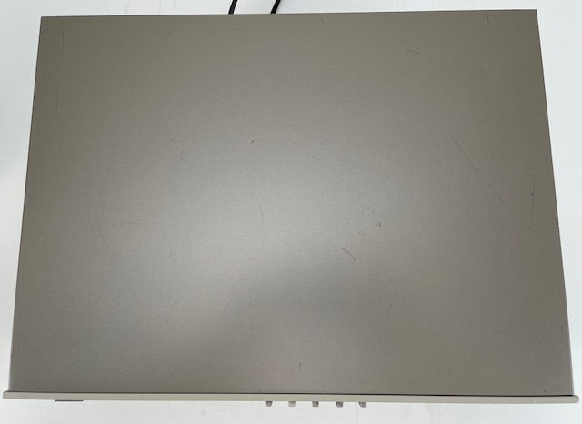 TEAC A7 DC Servo Integrated Amplifier + T9 Digital Synthesizer AM/FM Tuner